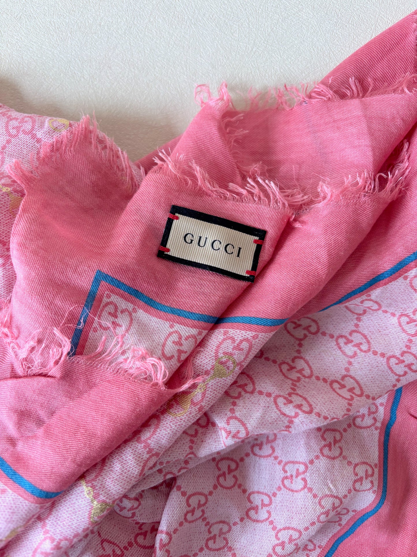 GUCCI Foulard maxi carré