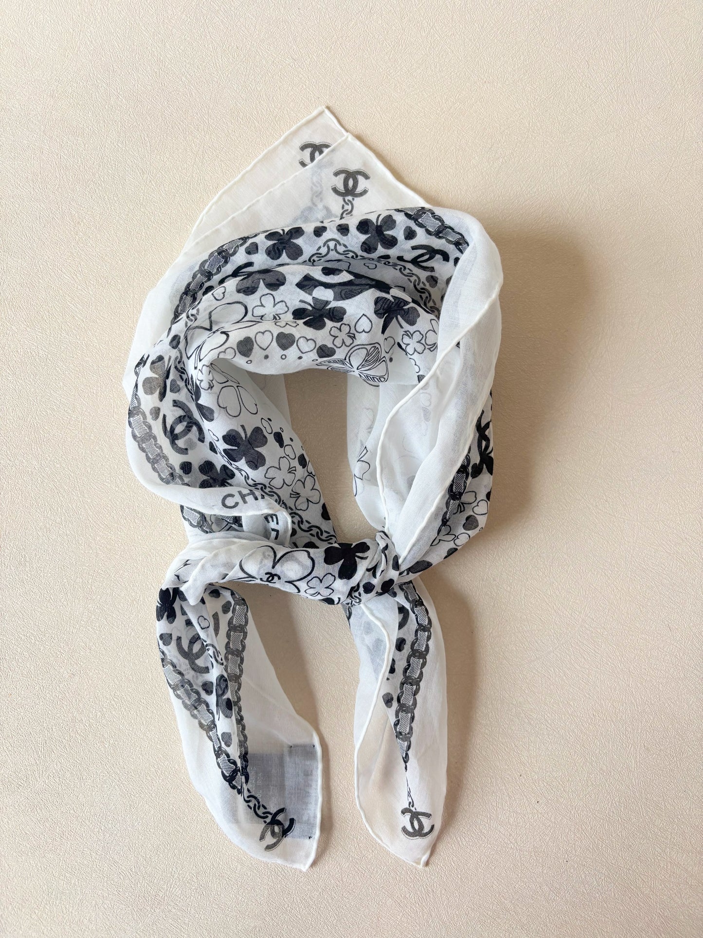 CHANEL Carré en coton