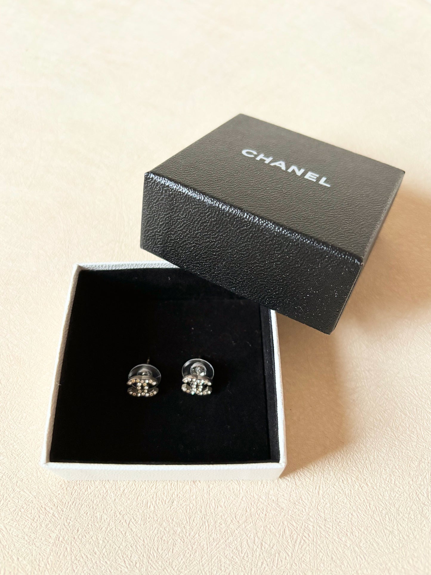 CHANEL Boucles d'oreilles