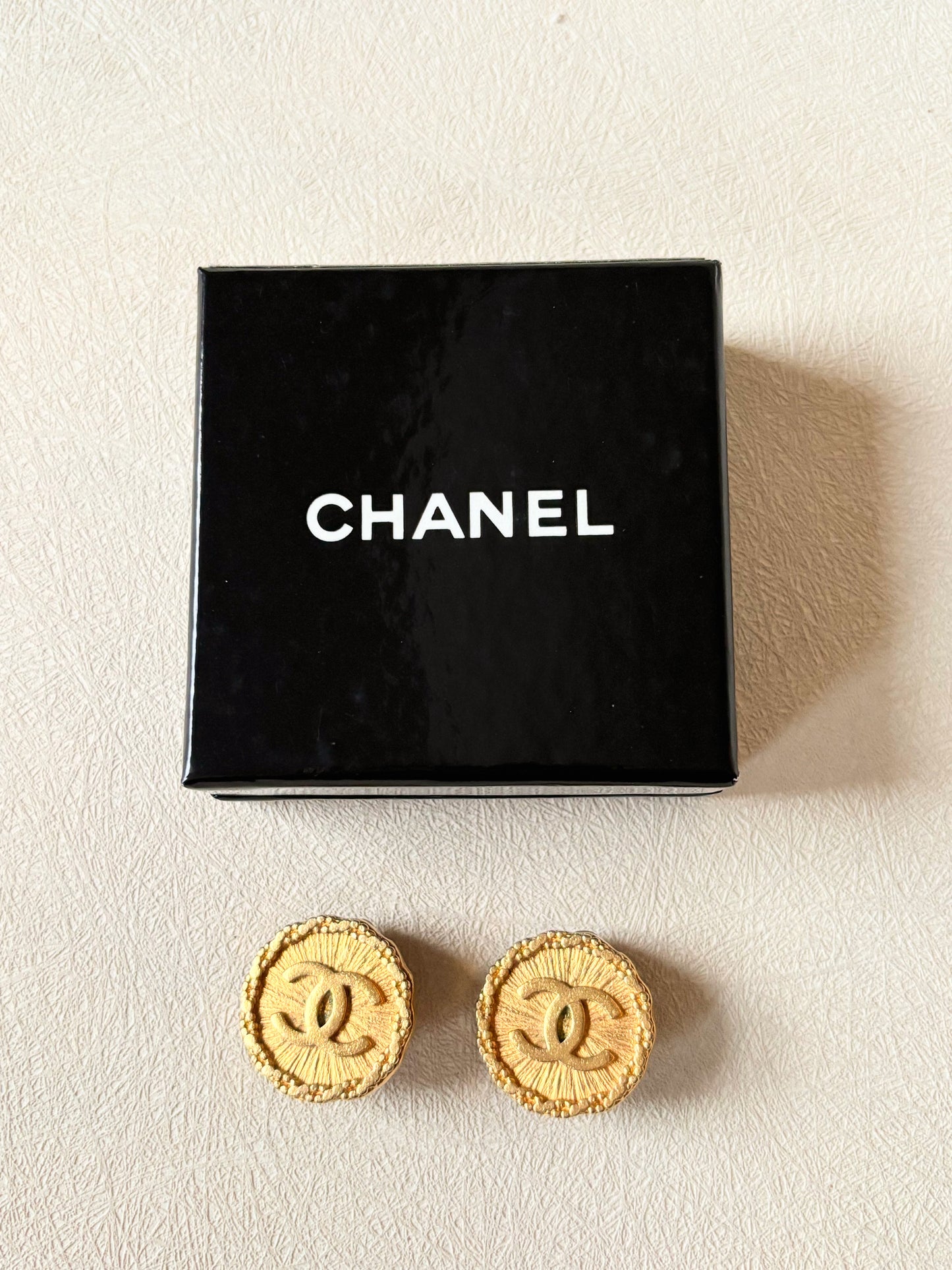 CHANEL Boucles d'oreilles