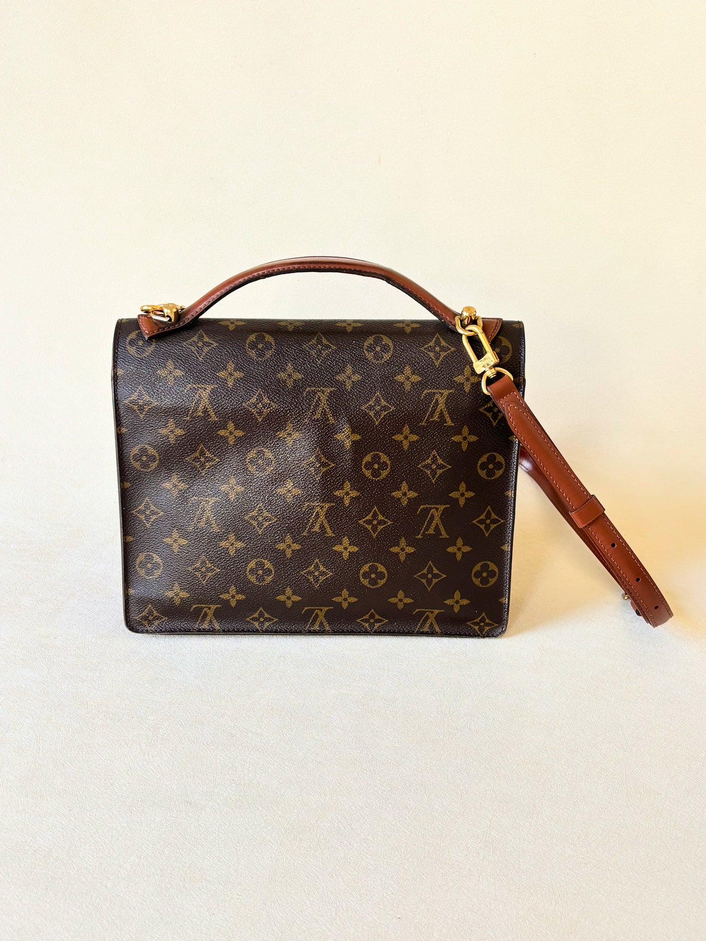LOUIS VUITTON Sac Monceau 26