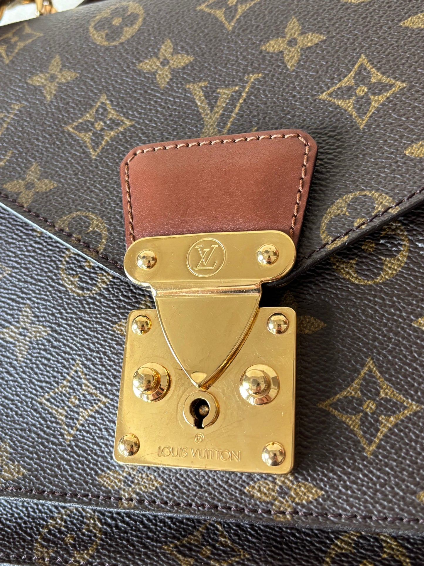 LOUIS VUITTON Sac Monceau