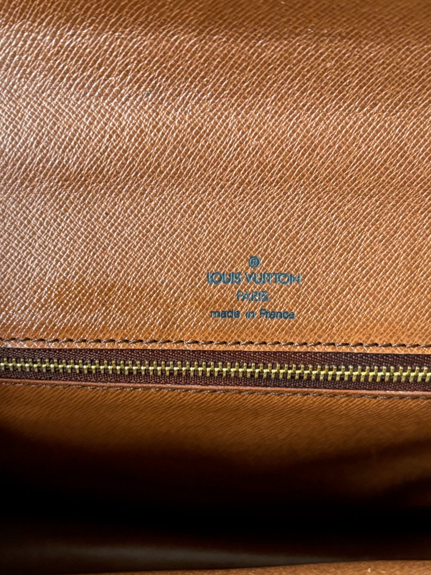 LOUIS VUITTON Sac Monceau