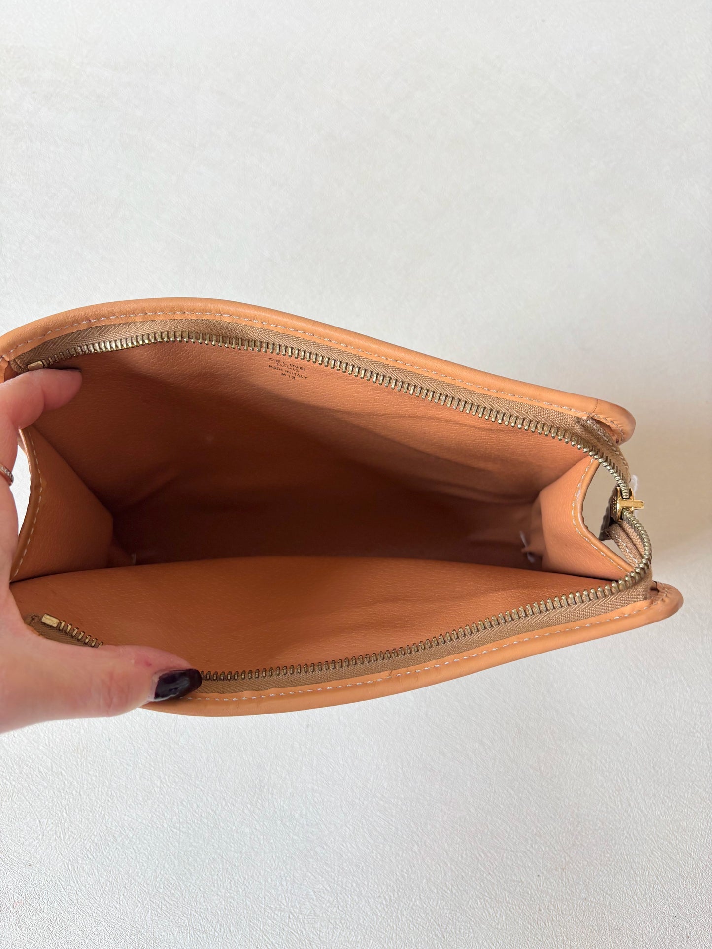 CÉLINE Pochette Triomphe