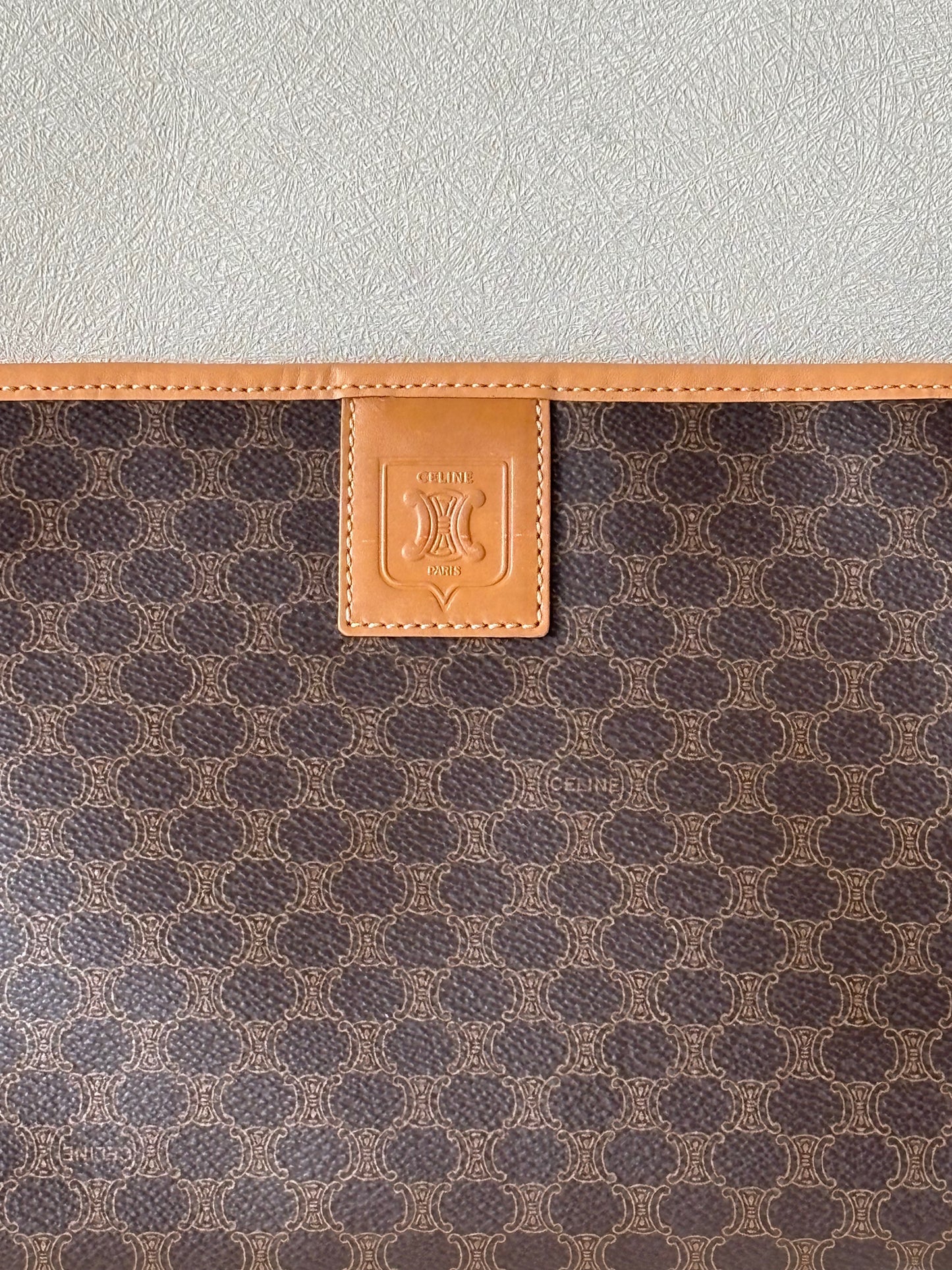 CÉLINE Pochette Triomphe