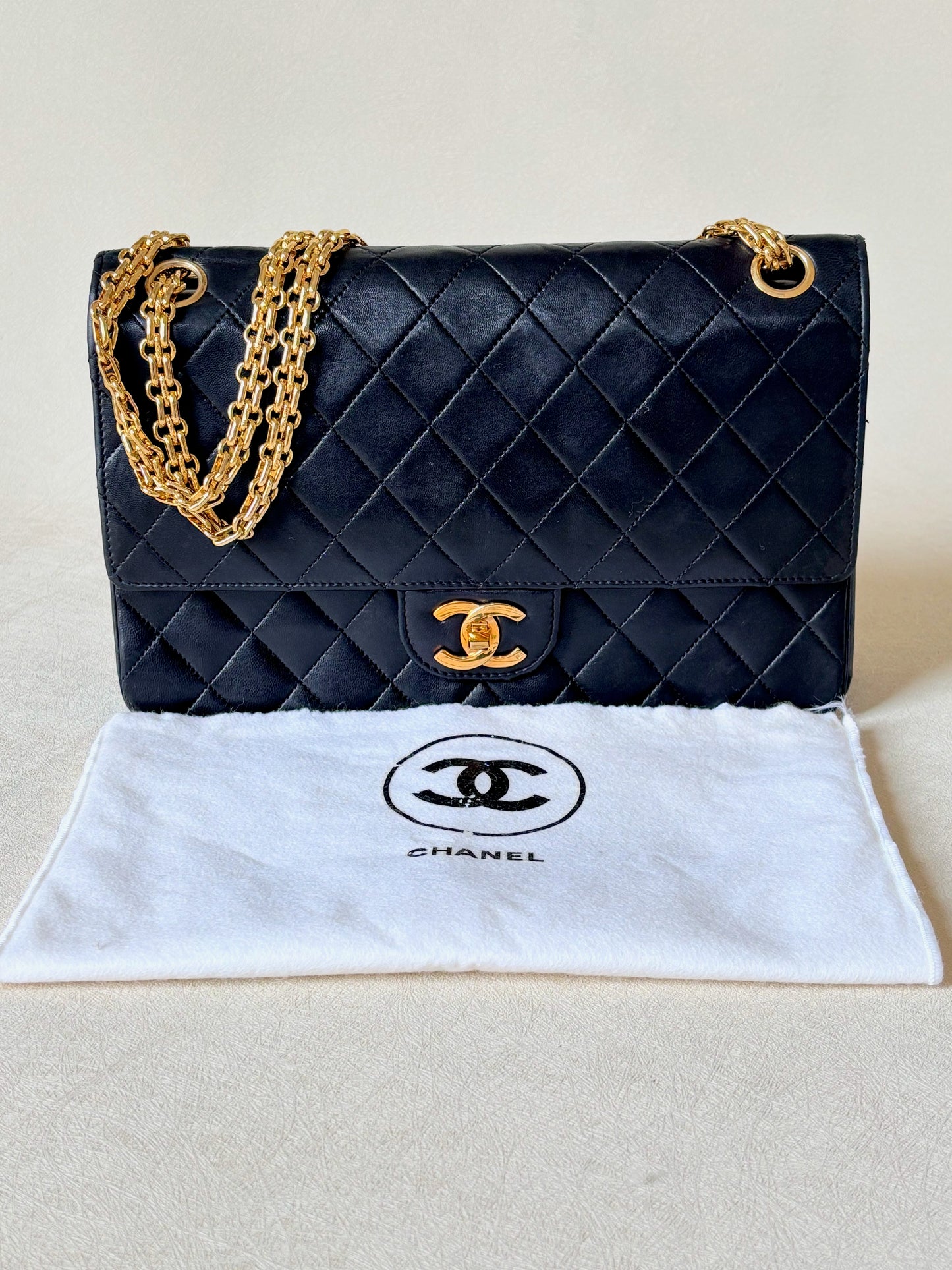 CHANEL Sac Timeless Classic 25