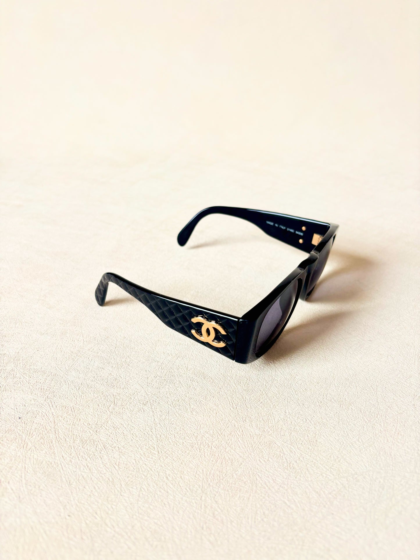 CHANEL Lunettes de soleil