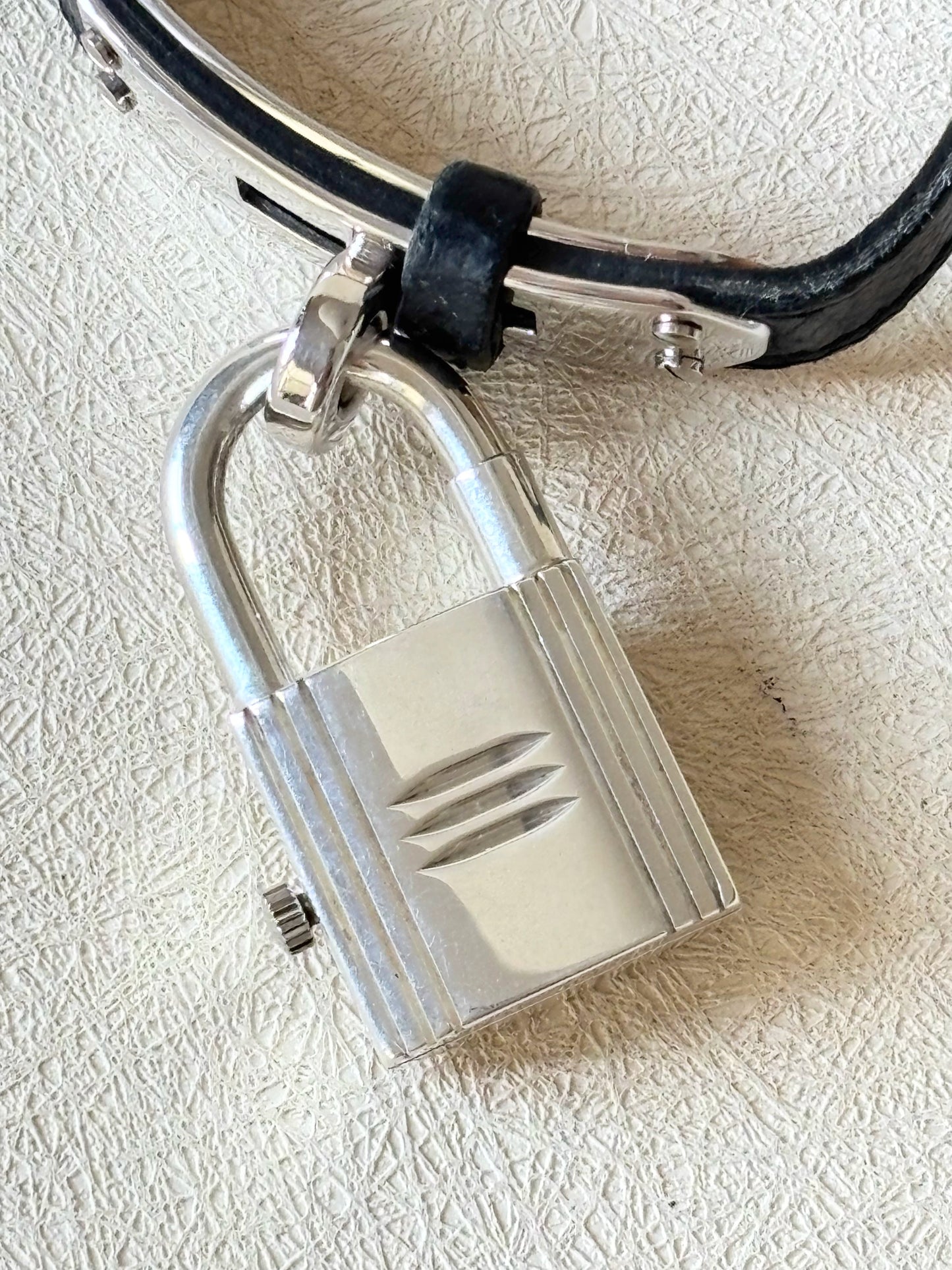HERMÈS Montre Kelly Cadenas PM