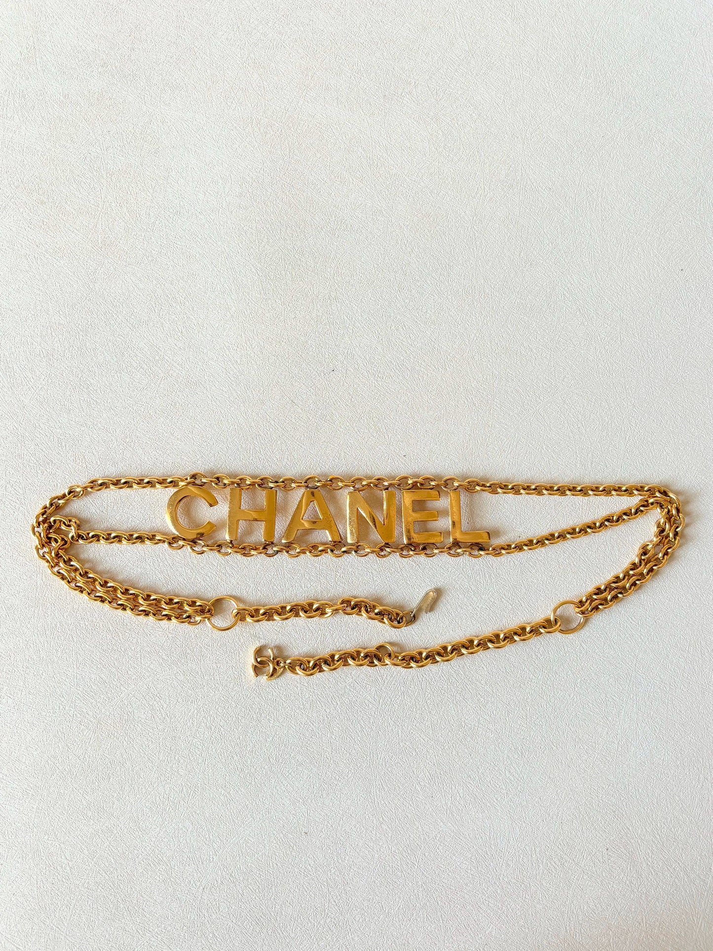 CHANEL Ceinture Lettres