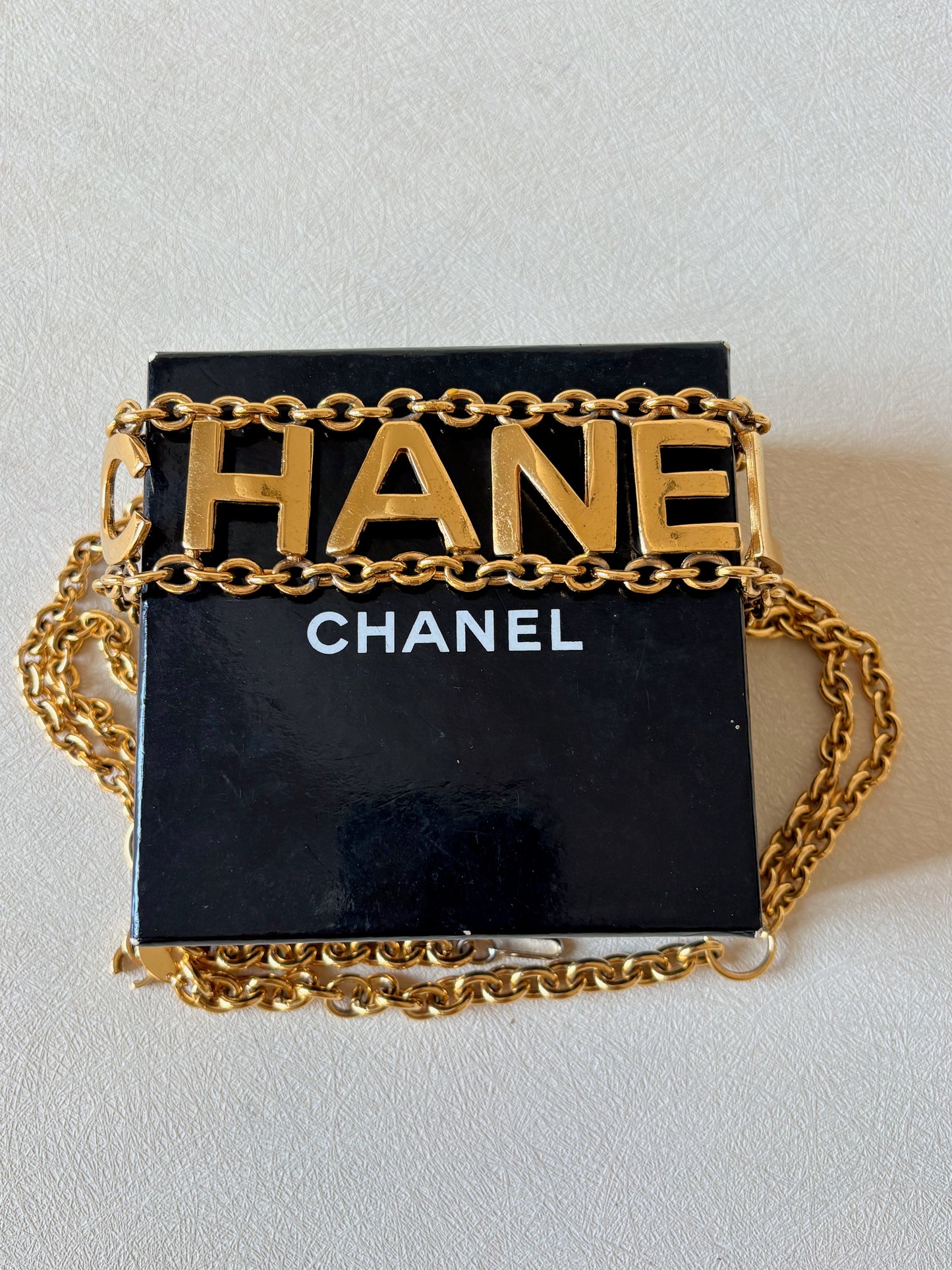 CHANEL Ceinture Lettres