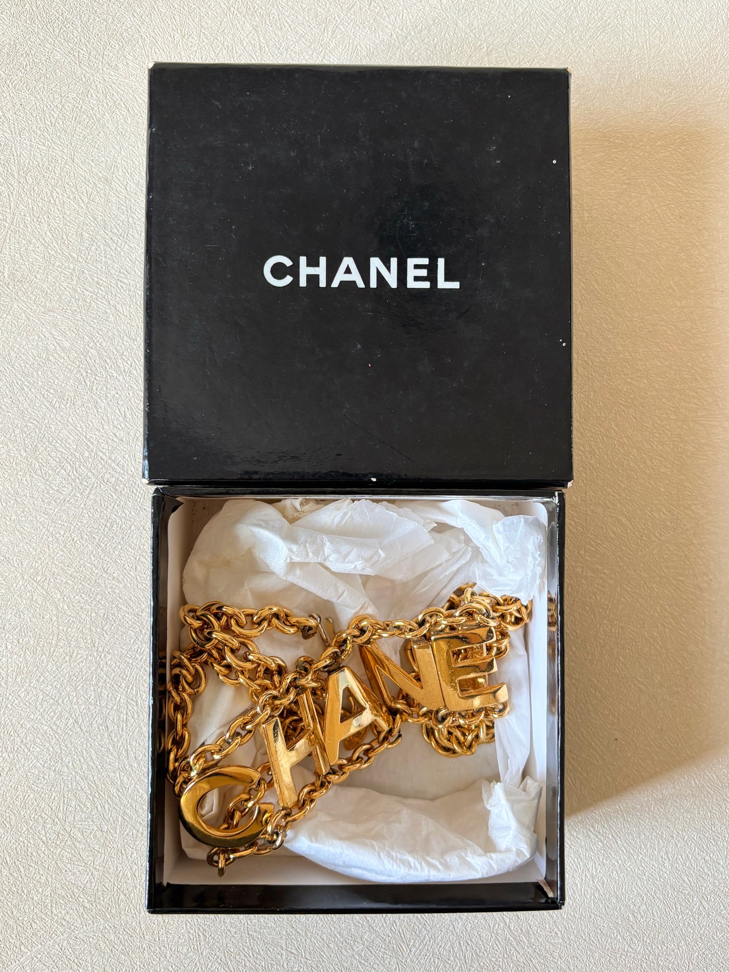 CHANEL Ceinture Lettres