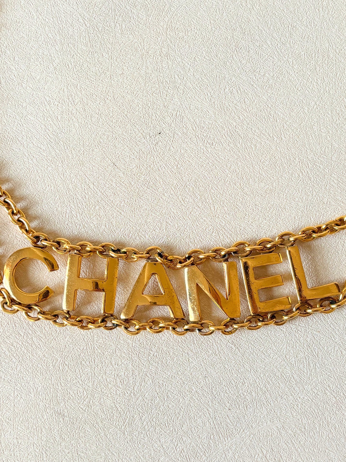 CHANEL Ceinture Lettres