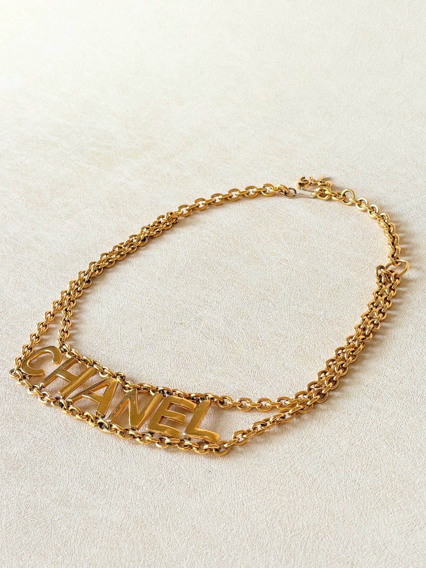 CHANEL Ceinture Lettres