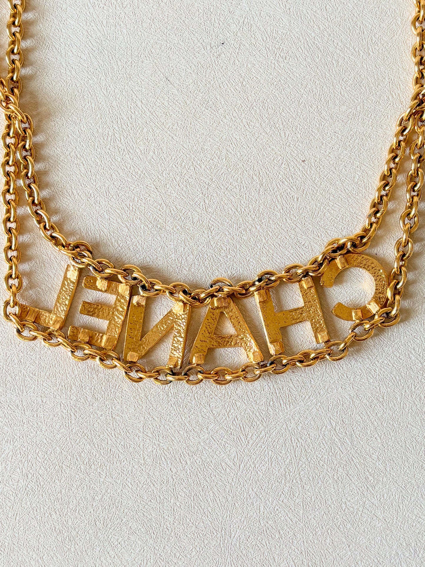 CHANEL Ceinture Lettres