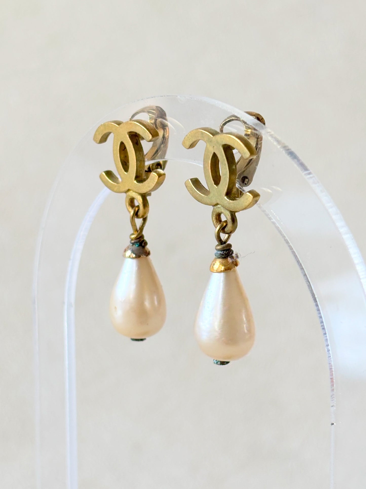 CHANEL Boucles d'oreilles 1995