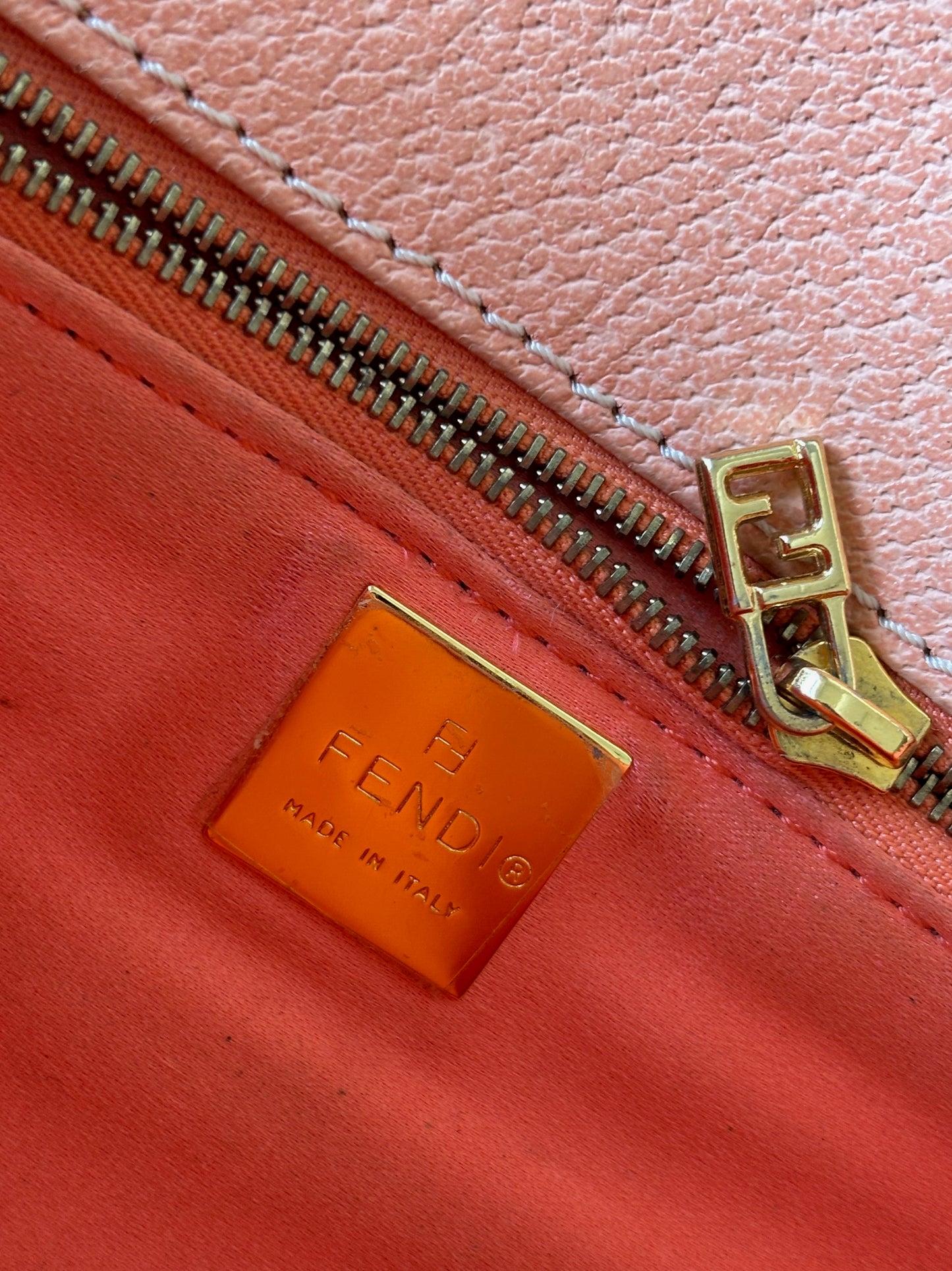 FENDI Sac Baguette