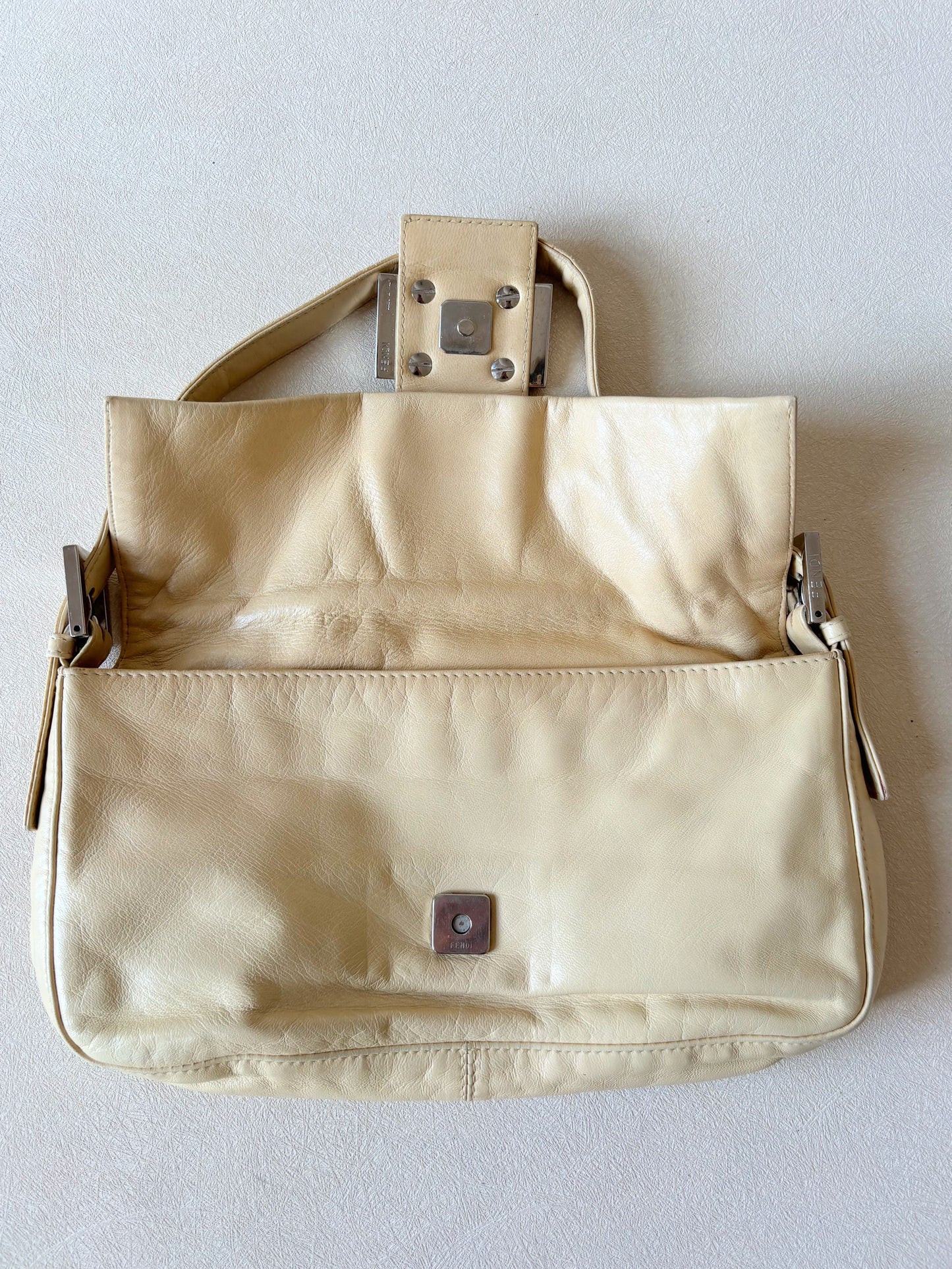 FENDI Sac Baguette