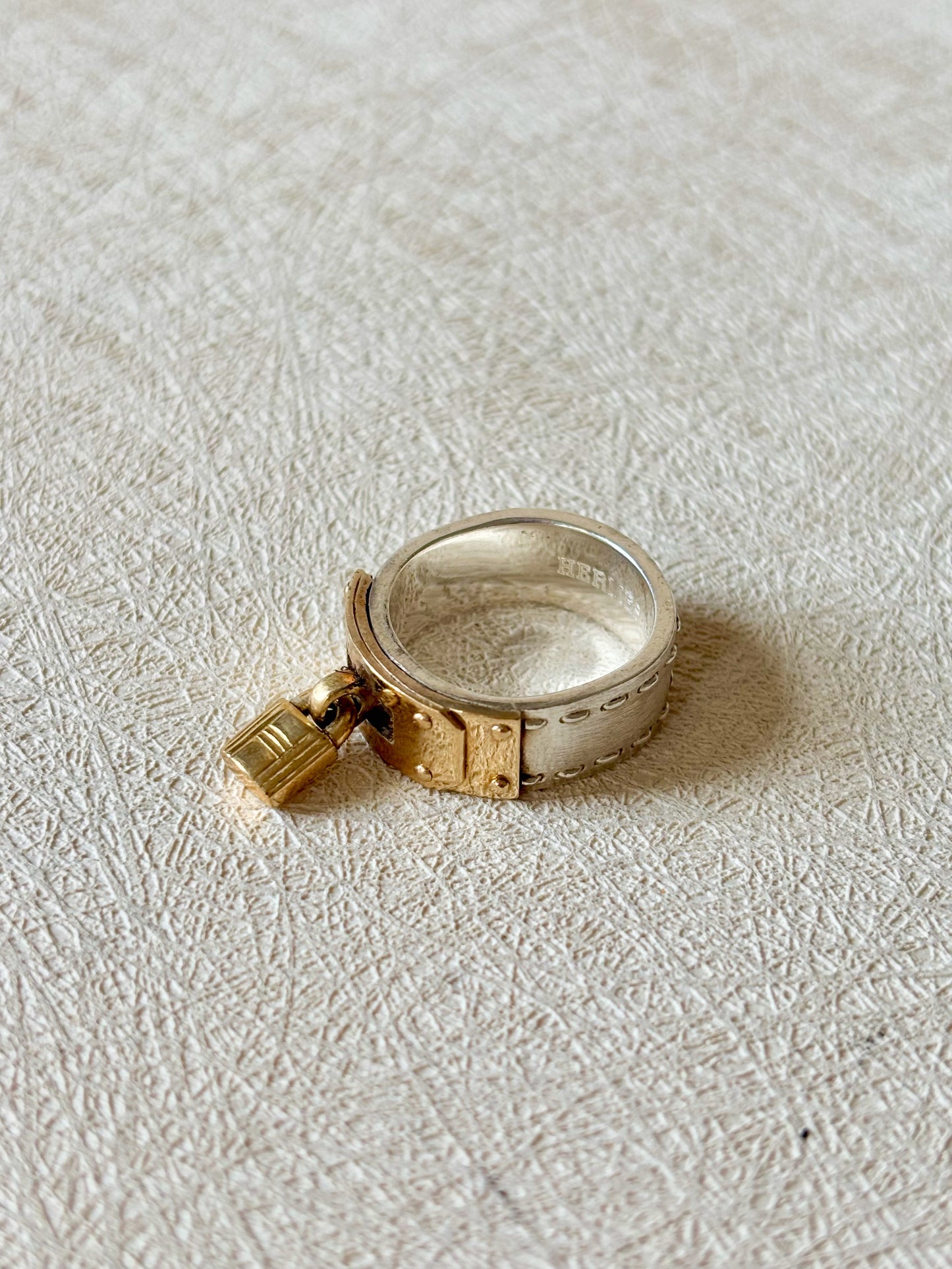 HERMÈS Bague Kelly Cadenas