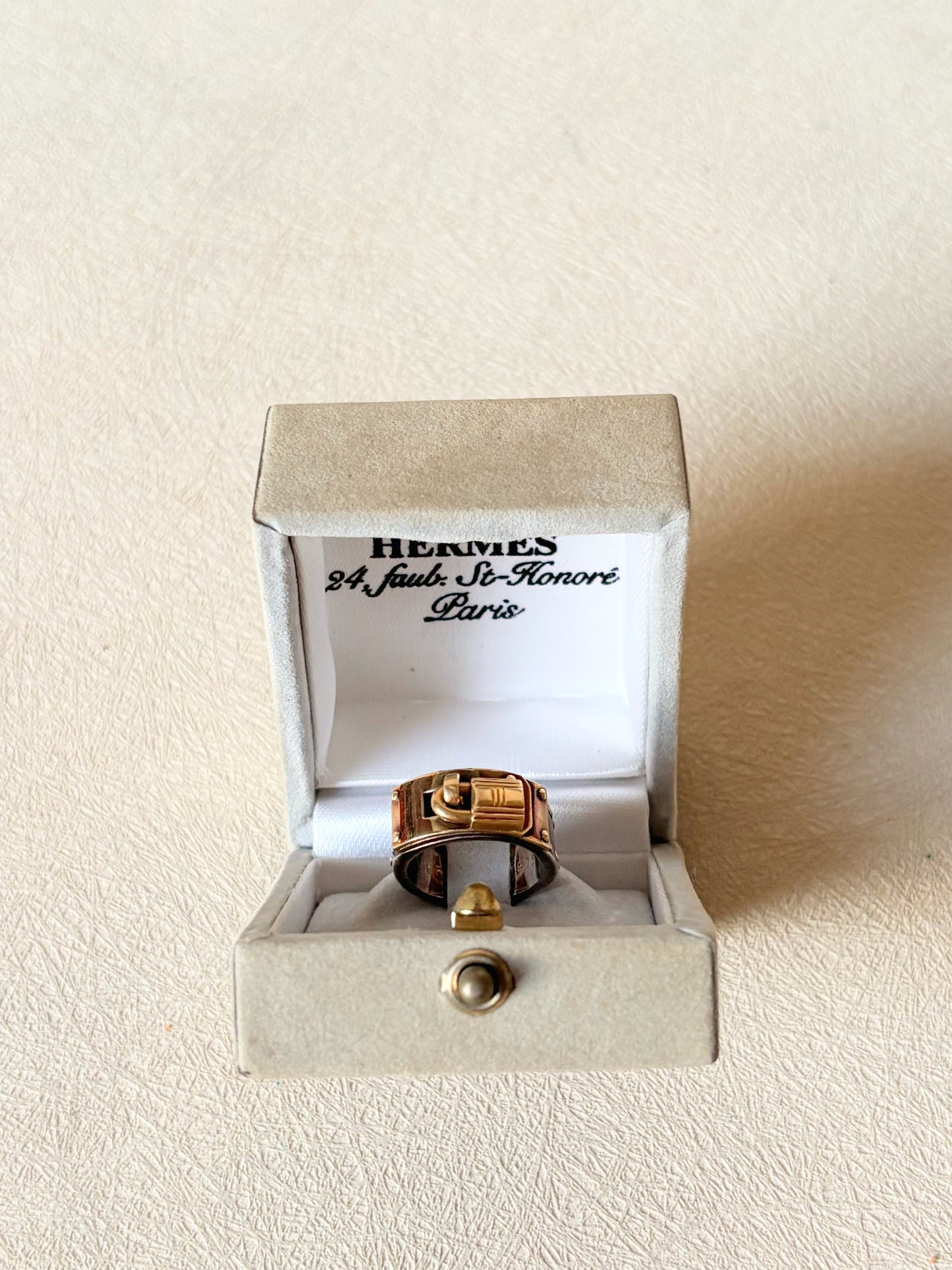 HERMÈS Bague Kelly