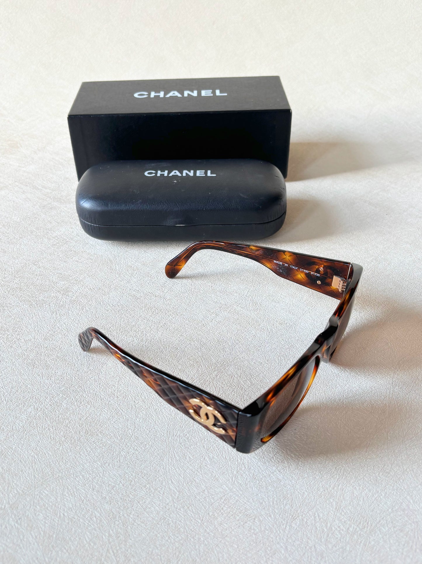 CHANEL Lunettes de soleil