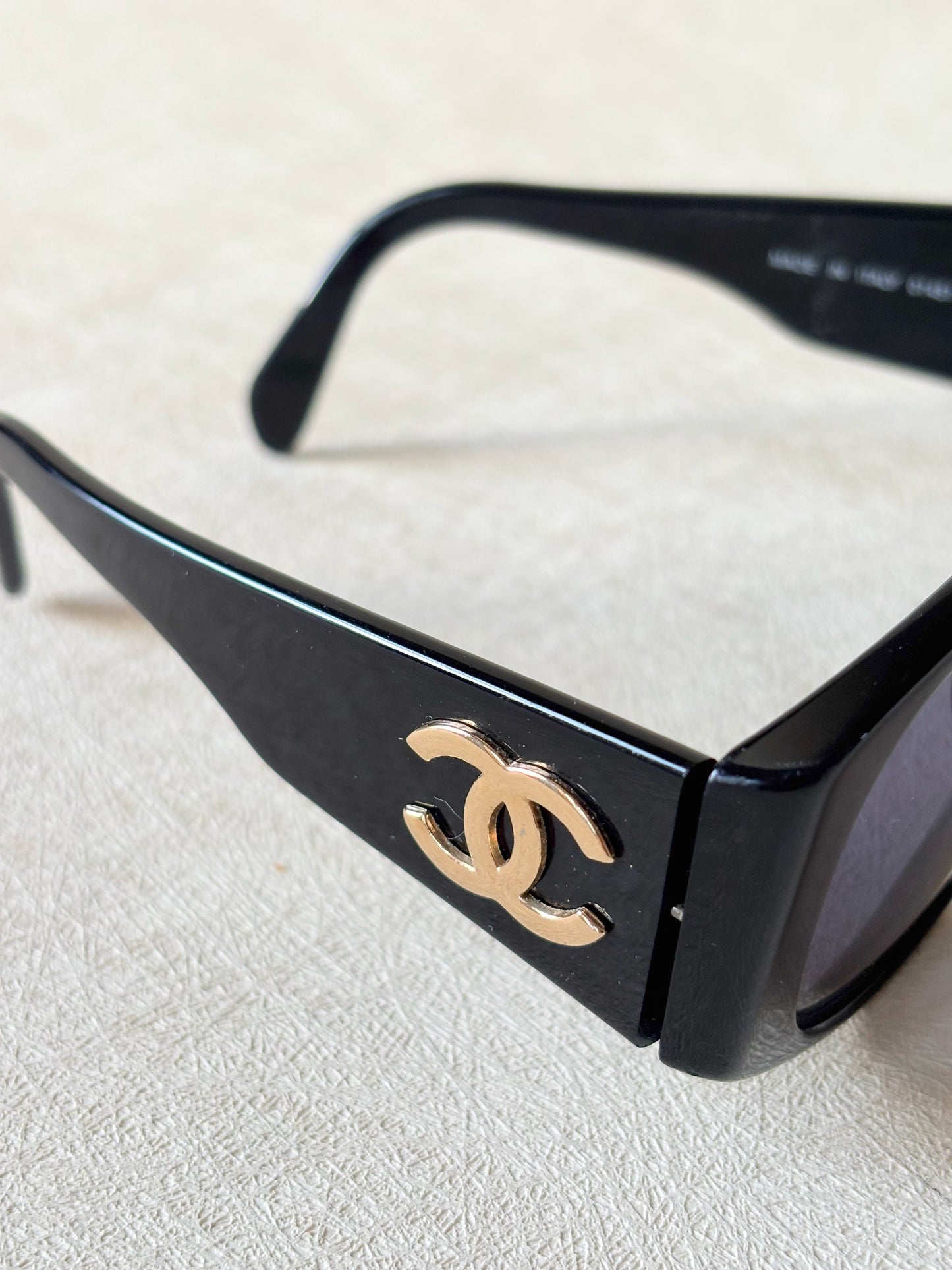 CHANEL Lunettes de soleil