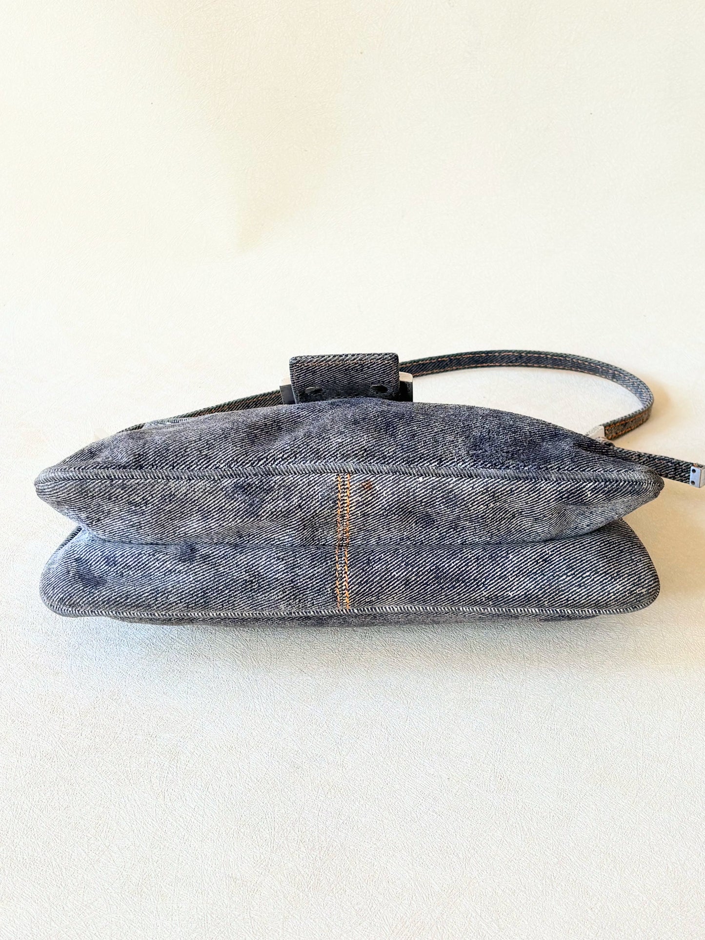 FENDI Sac Baguette Denim