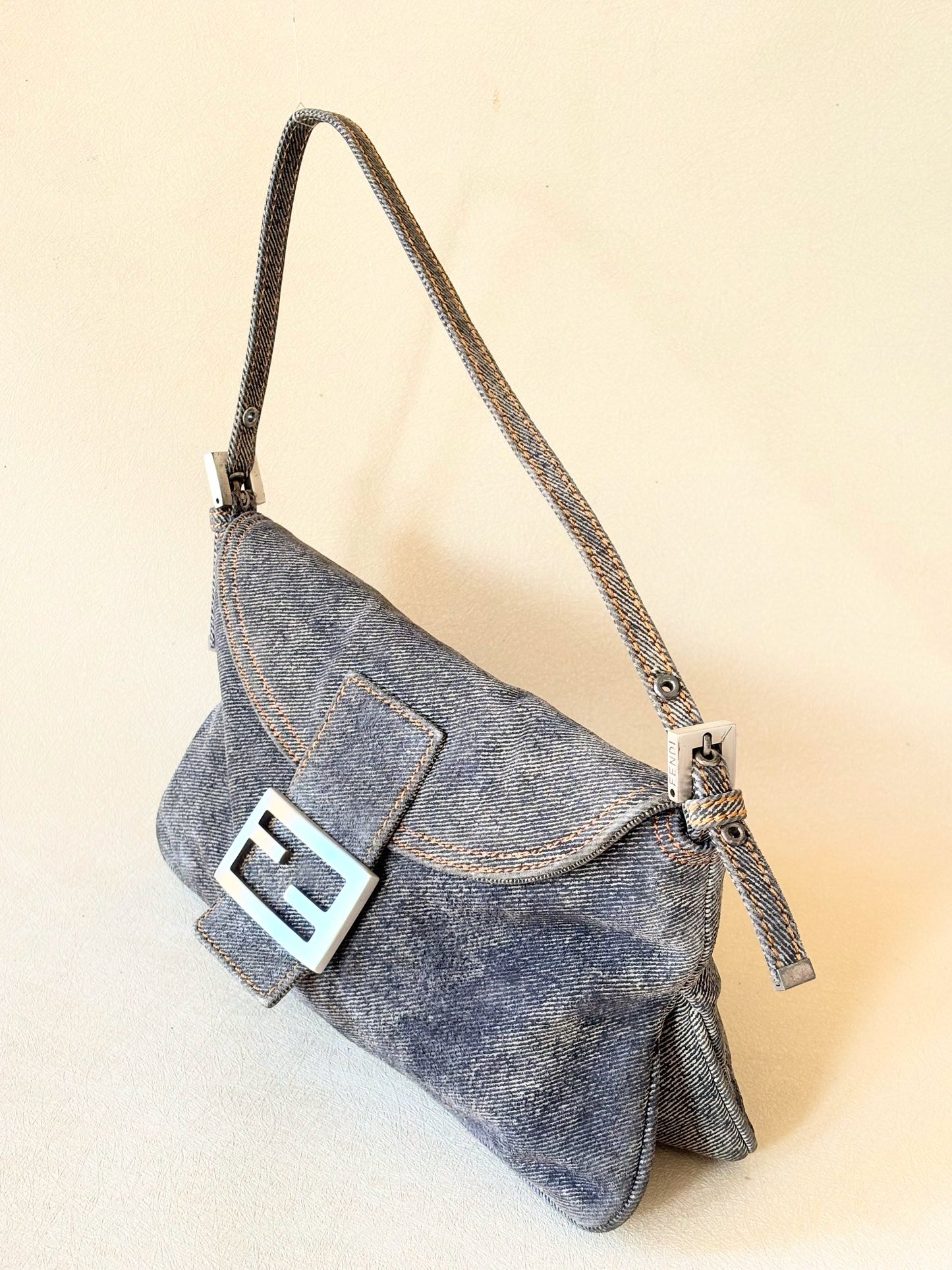 FENDI Sac Baguette Denim