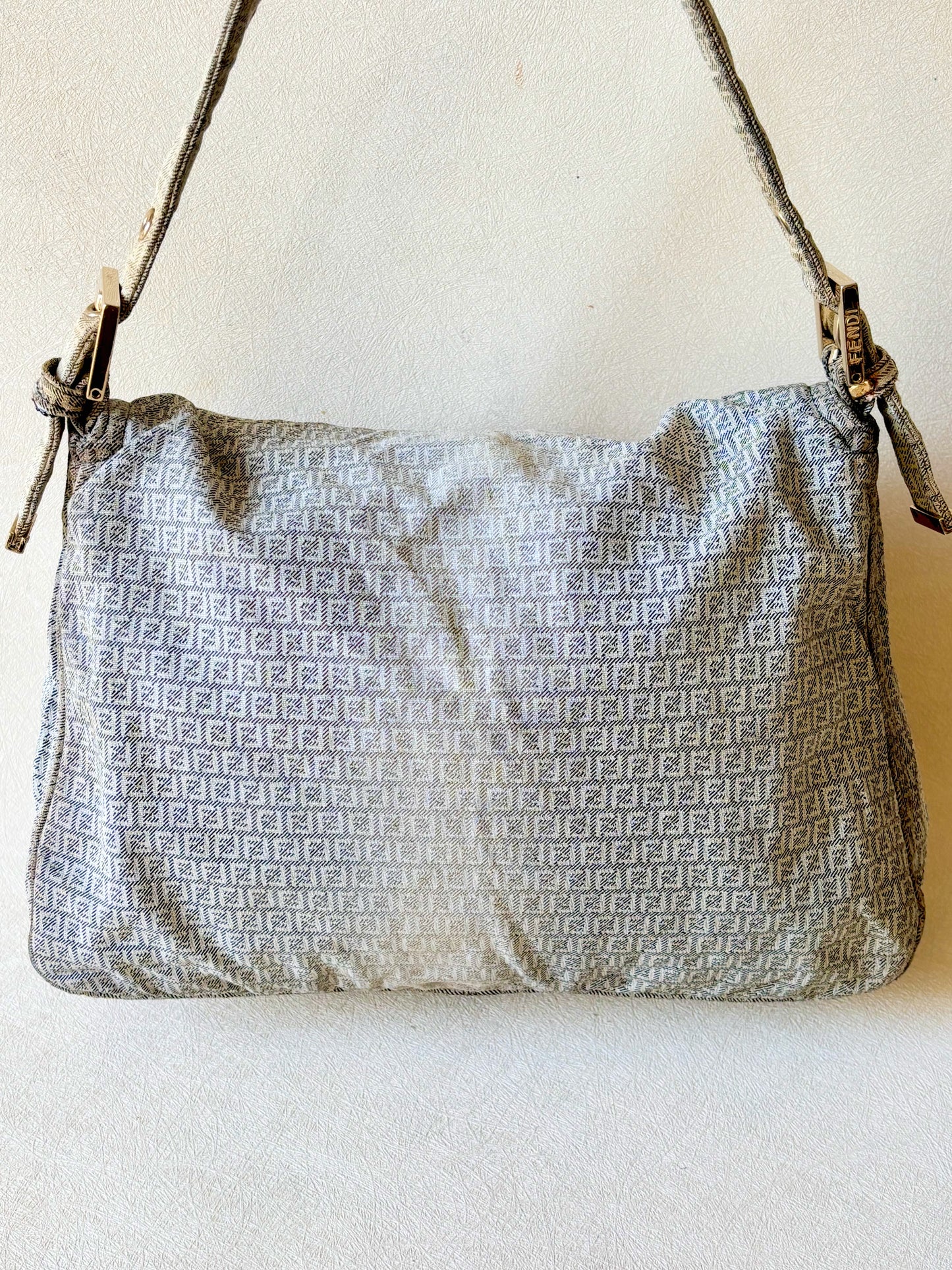 FENDI Sac Mamma Baguette Denim