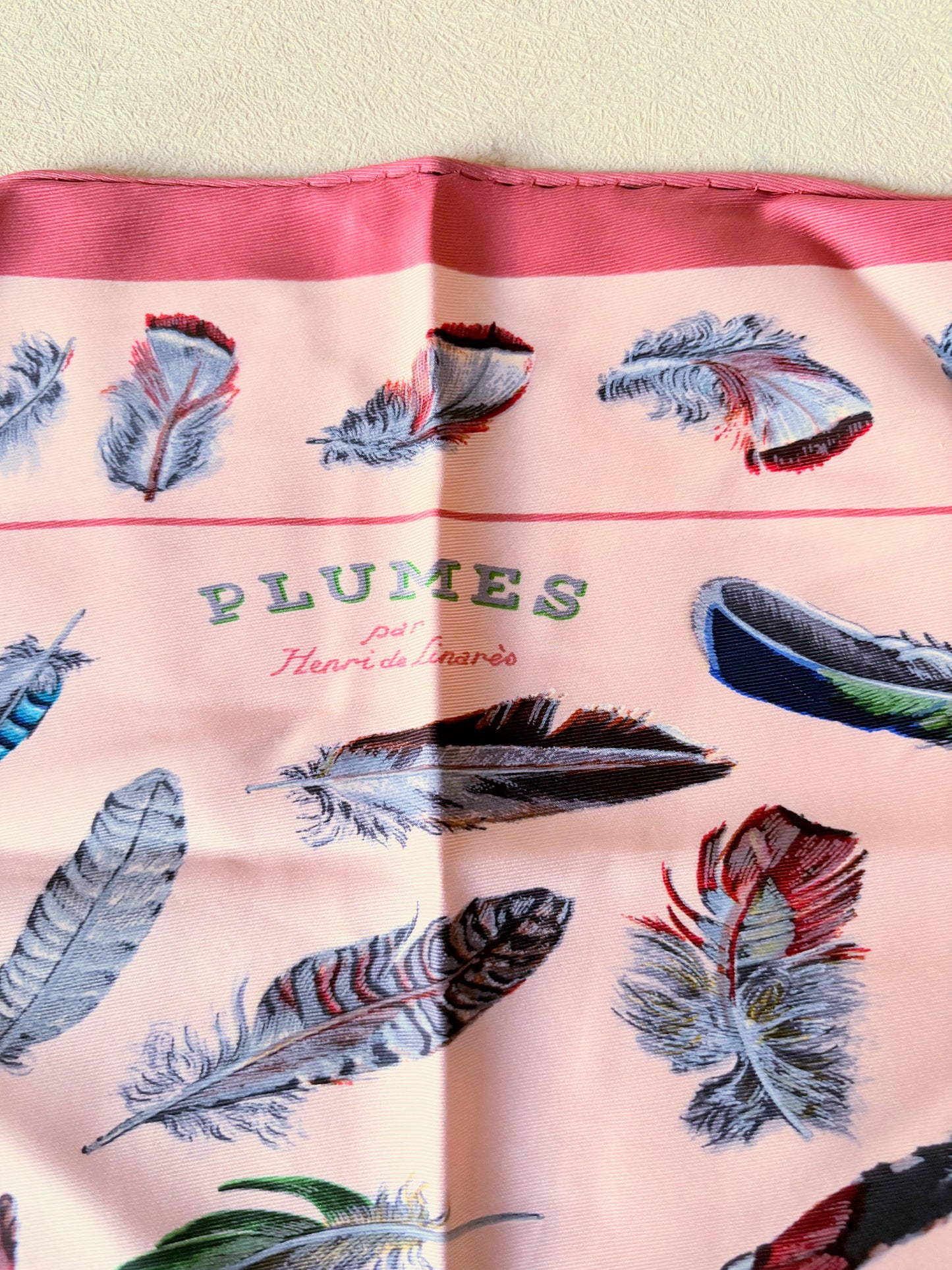 HERMÈS Foulard Pointu