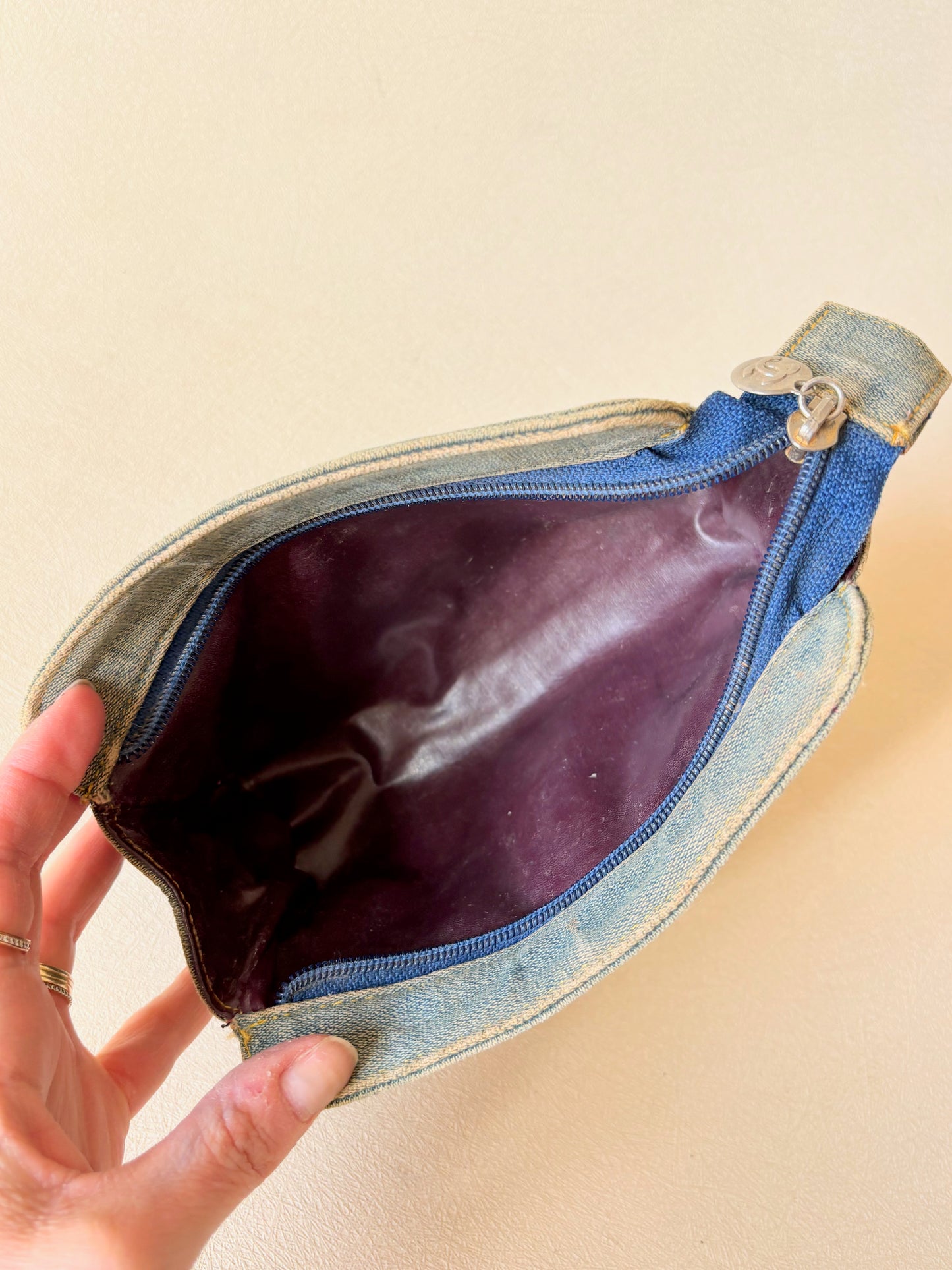 CHANEL Pochette Denim