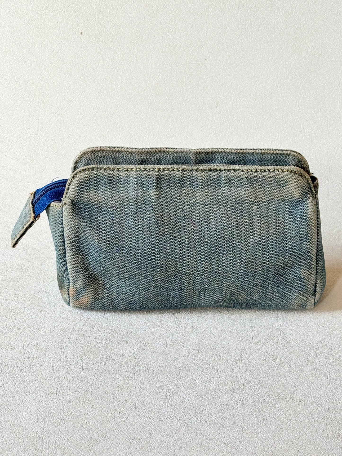 CHANEL Pochette Denim