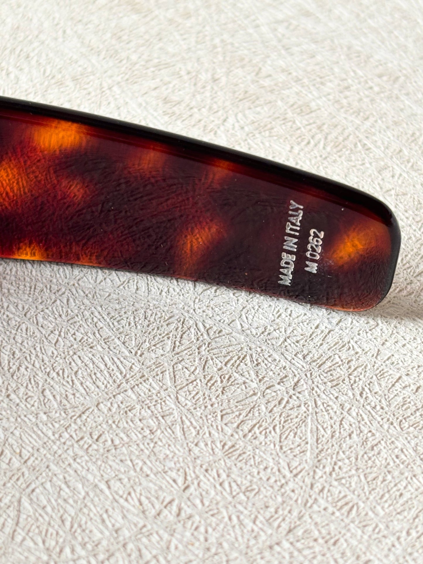 CÉLINE Serre Tête Triomphe