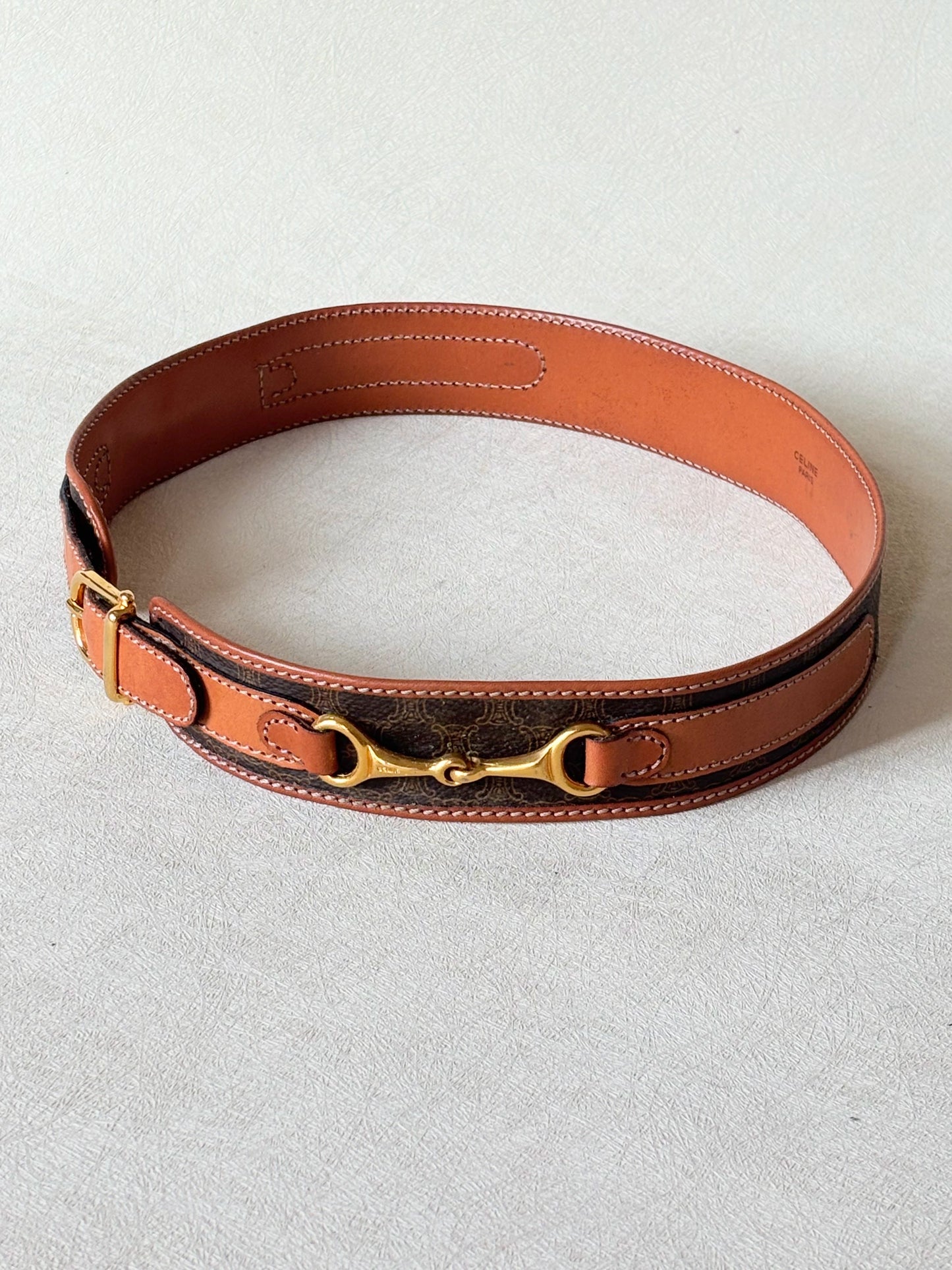 CÉLINE Ceinture Triomphe
