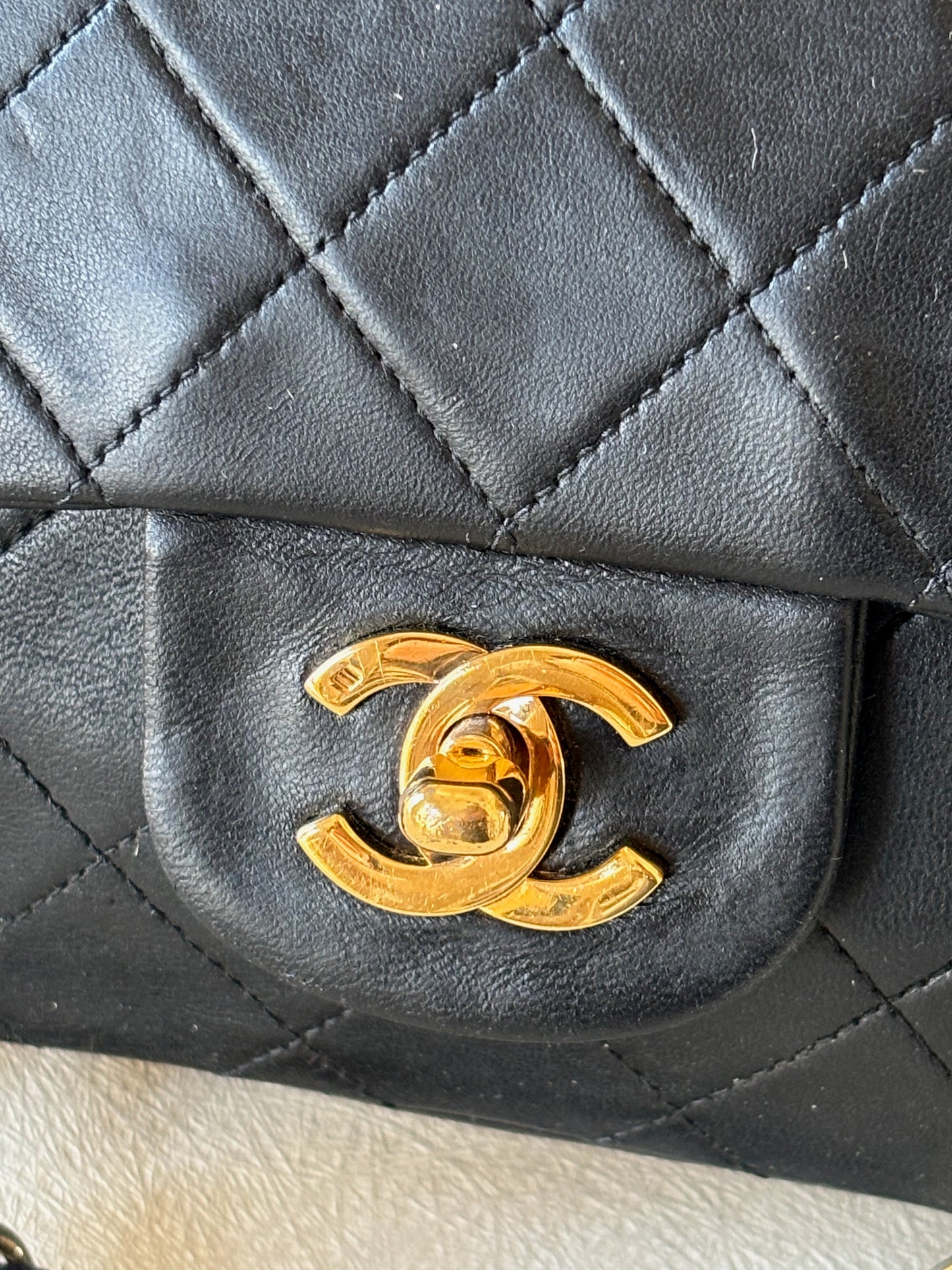 CHANEL Sac Timeless Classic 25