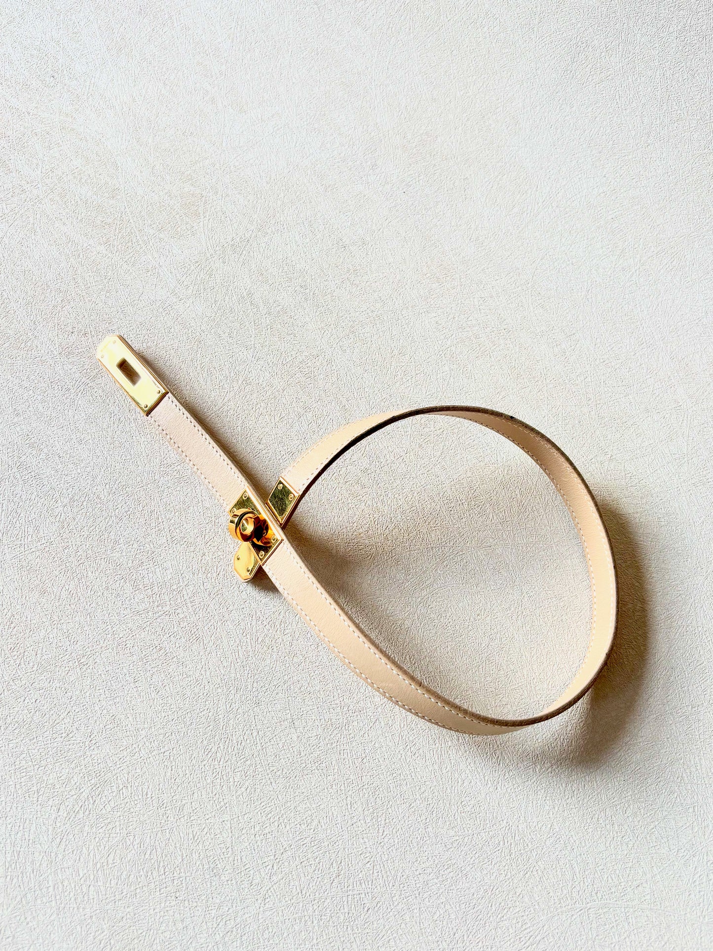 HERMÈS Collier Kelly