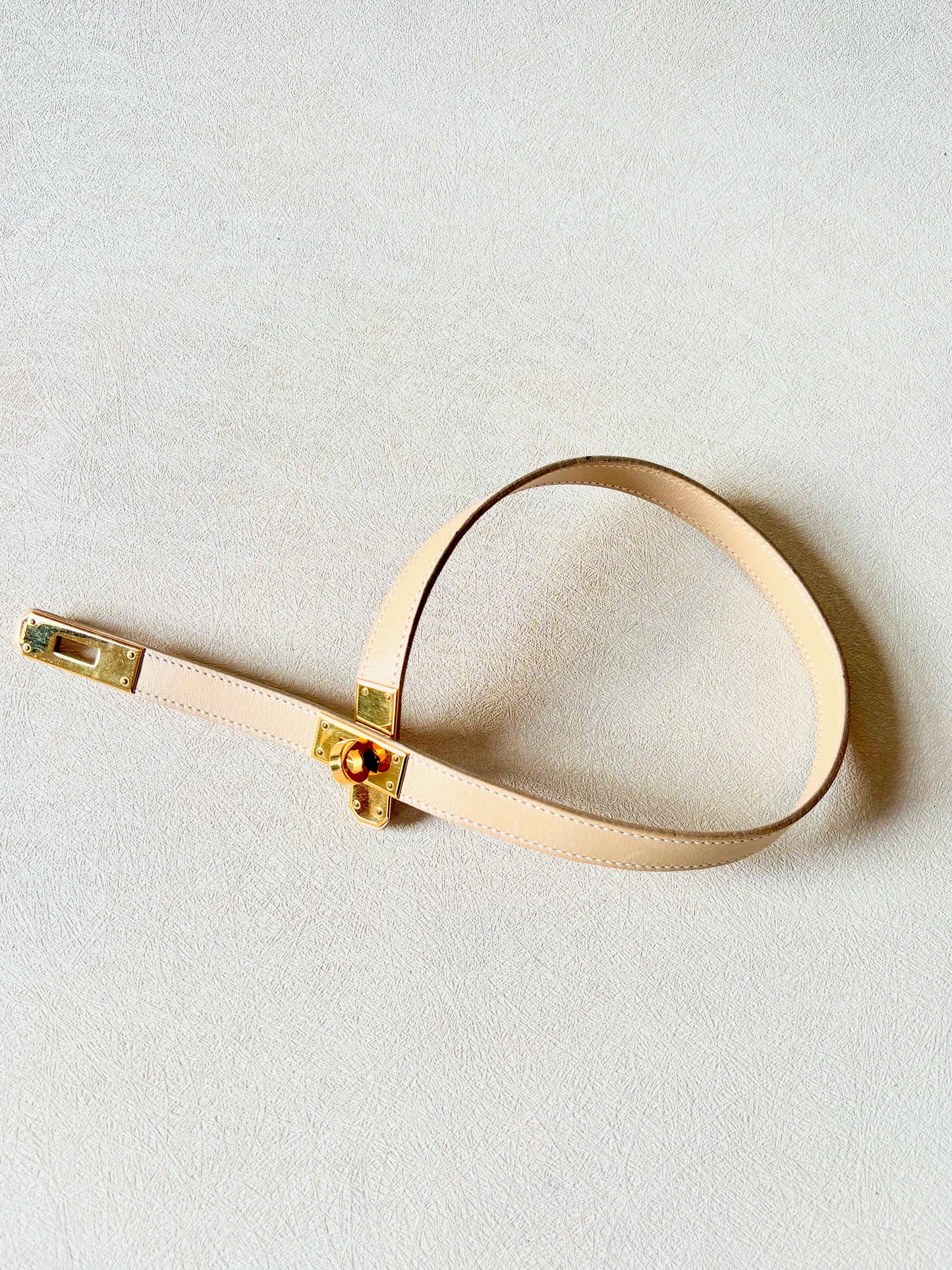 HERMÈS Collier Kelly