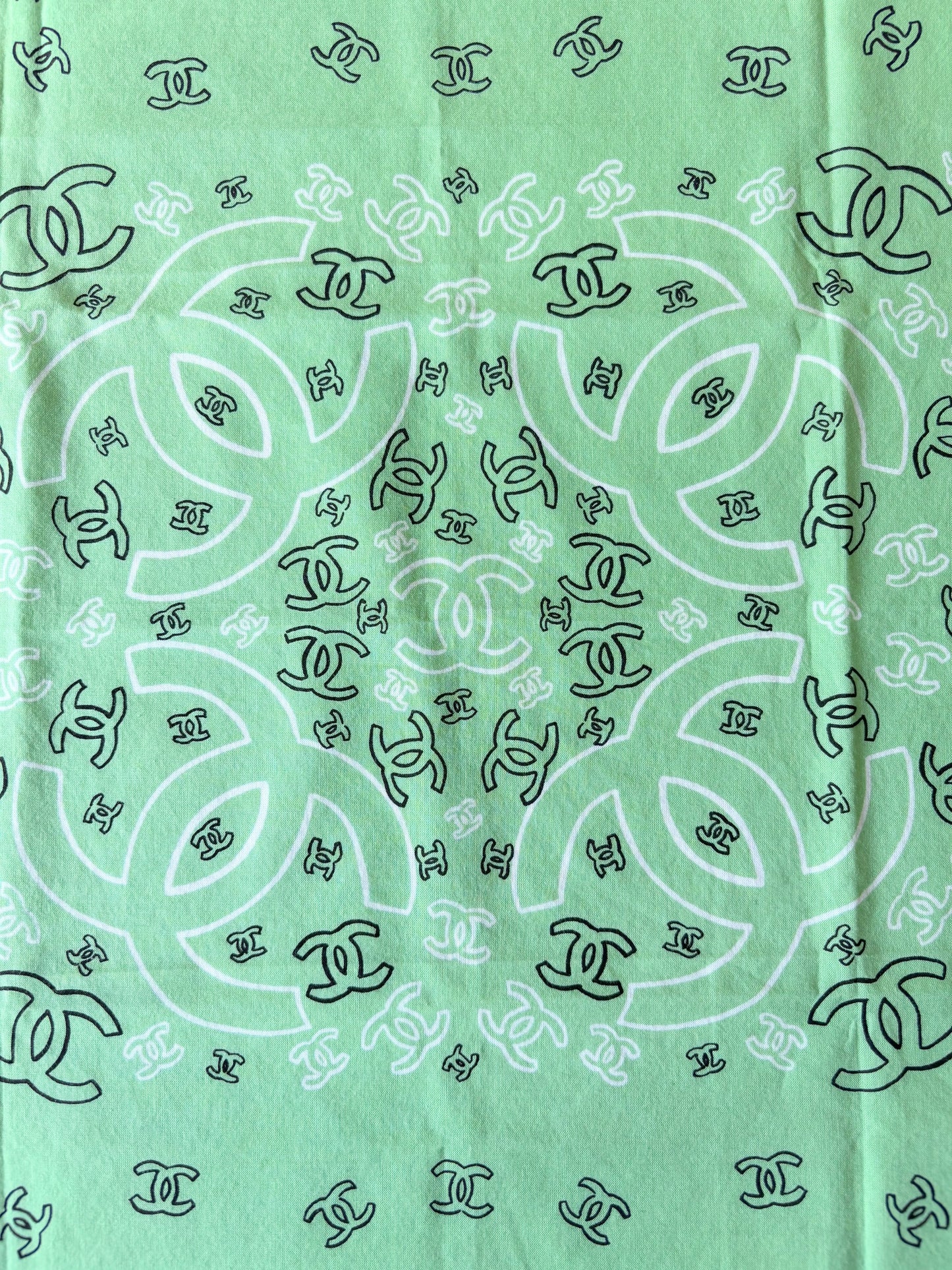 CHANEL Foulard Bandana