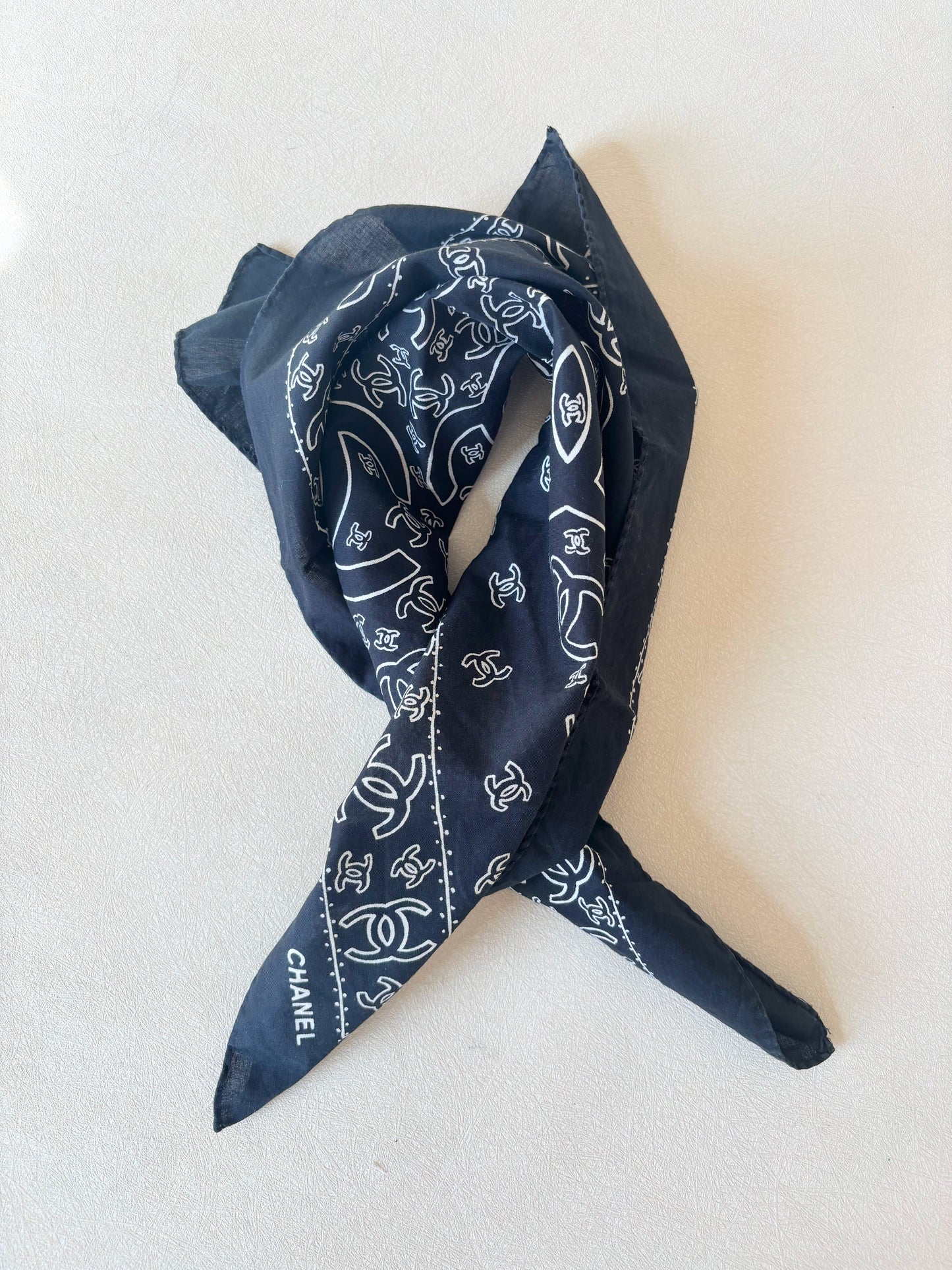 CHANEL Foulard Bandana