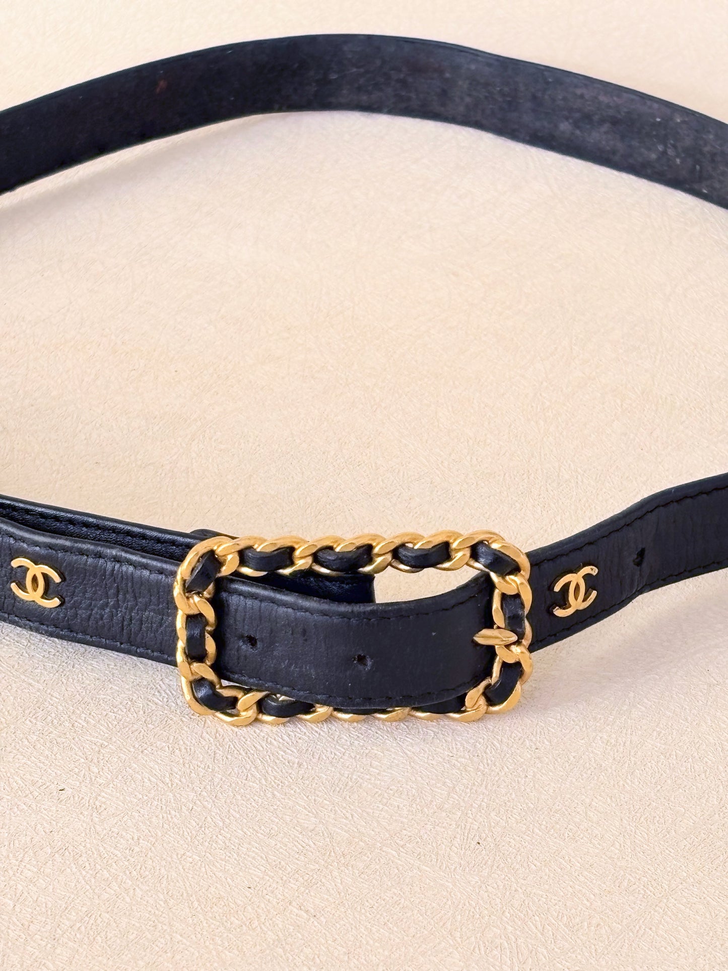 CHANEL Ceinture en cuir