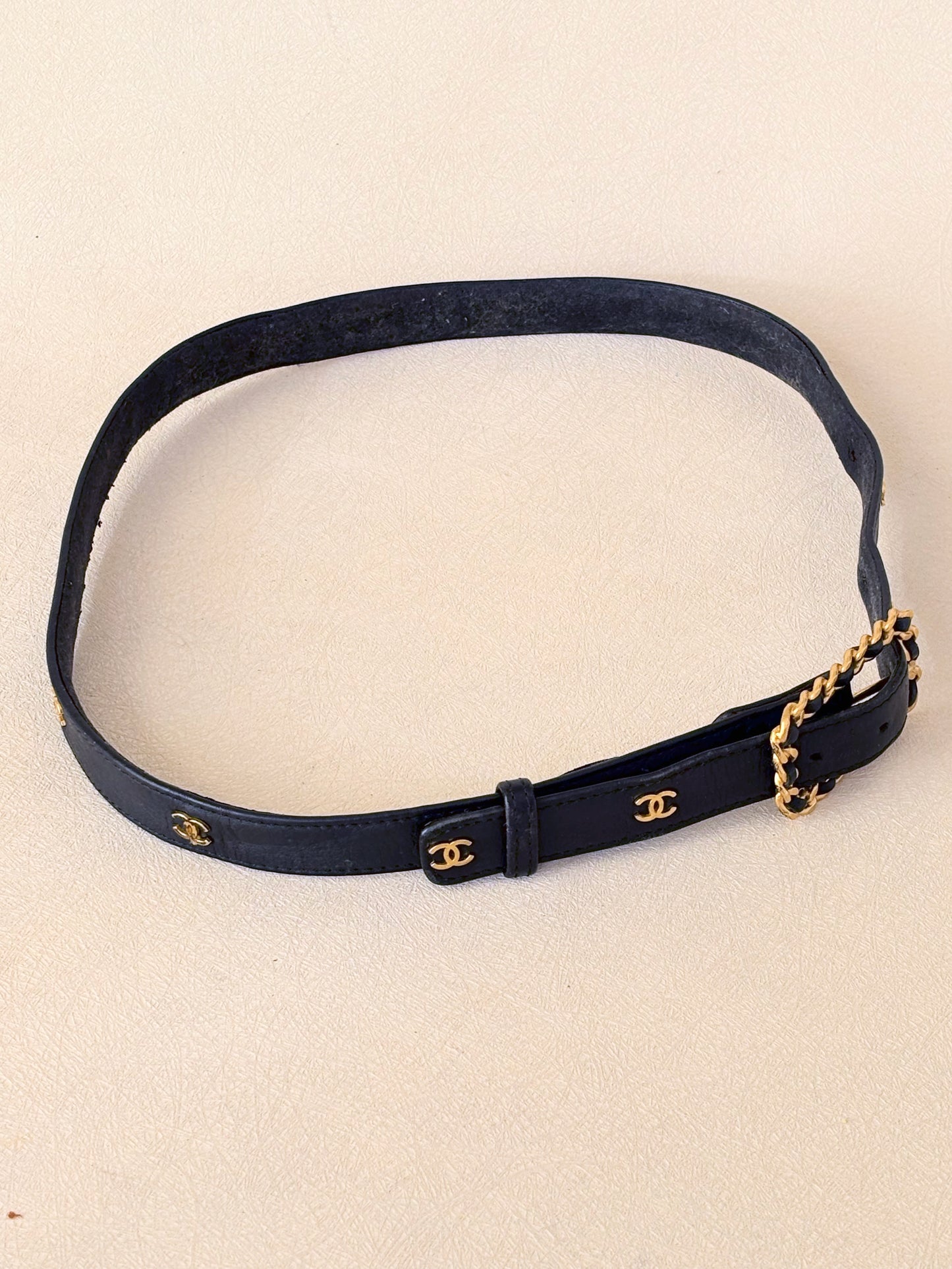 CHANEL Ceinture en cuir