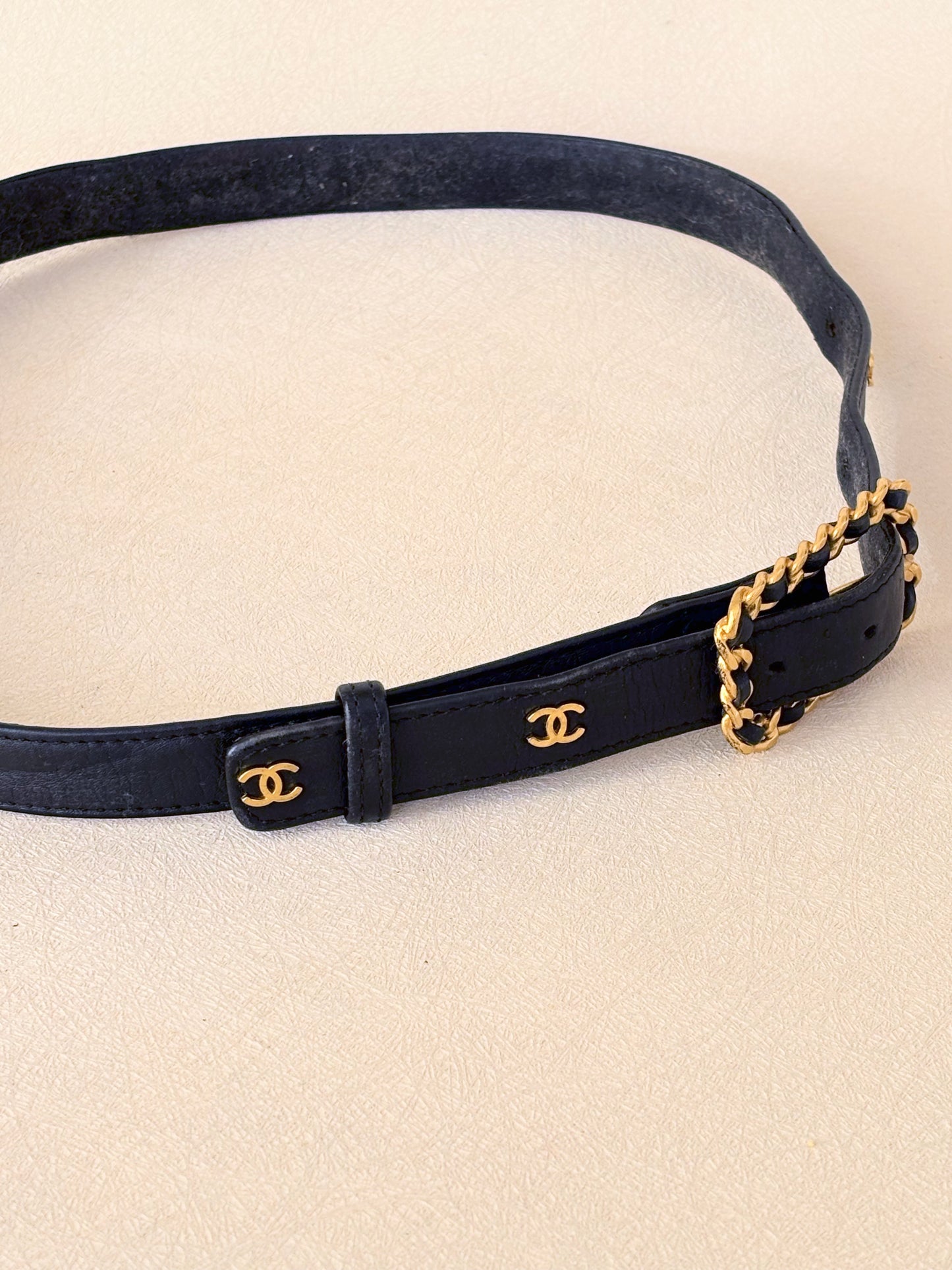 CHANEL Ceinture en cuir