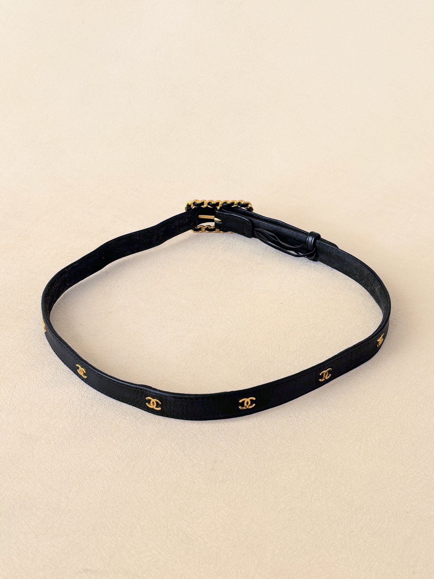 CHANEL Ceinture en cuir