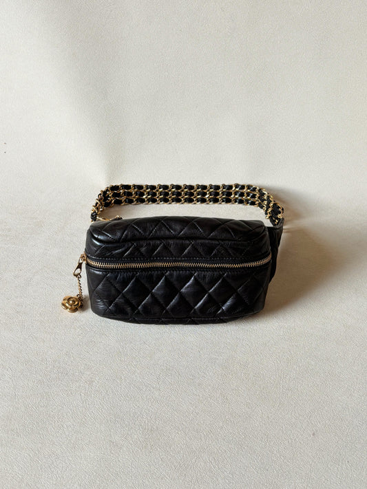 CHANEL Sac banane