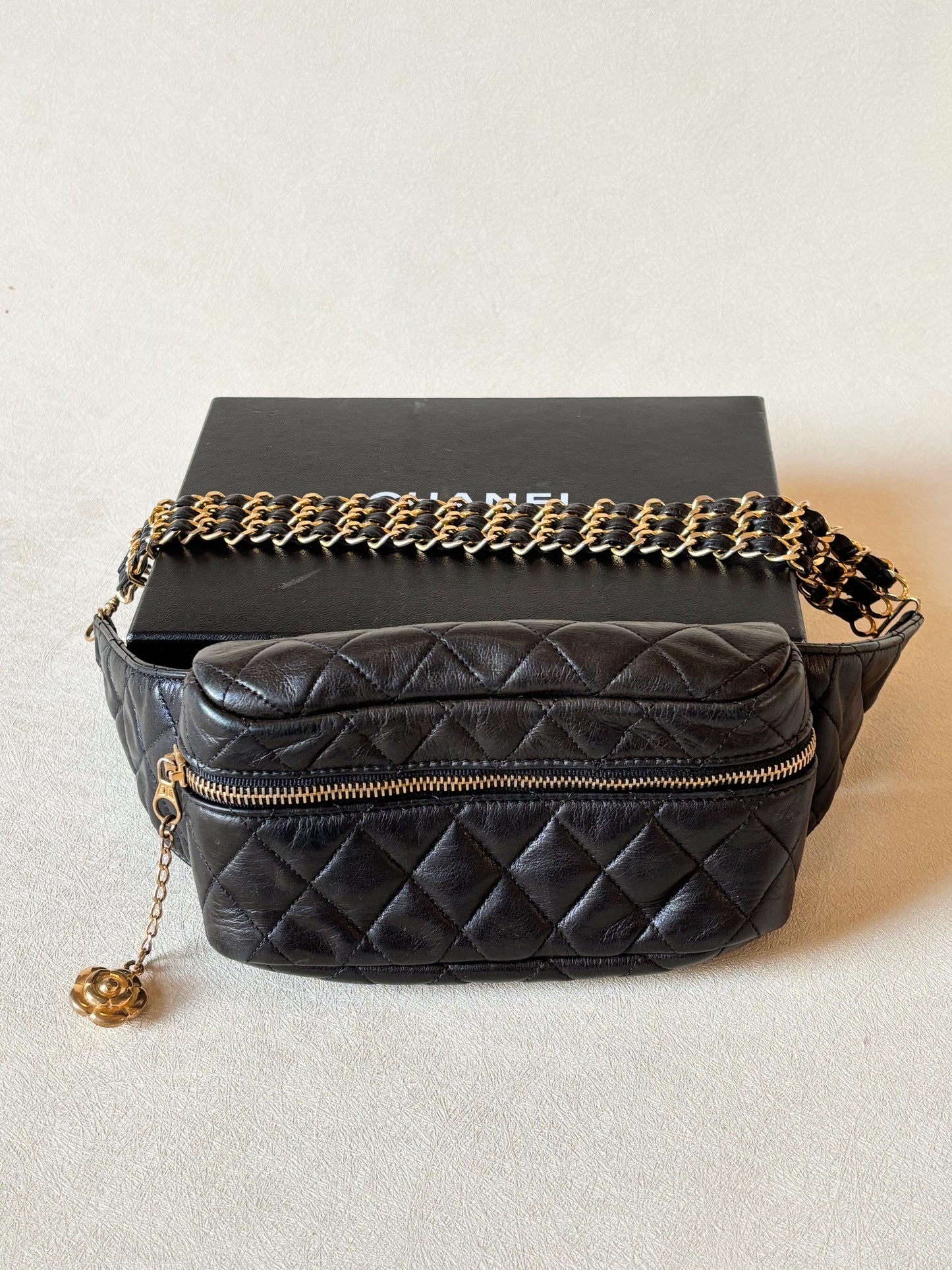 CHANEL Sac banane