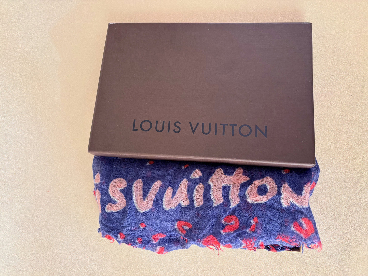 LOUIS VUITTON x Stephen Sprouse Foulard