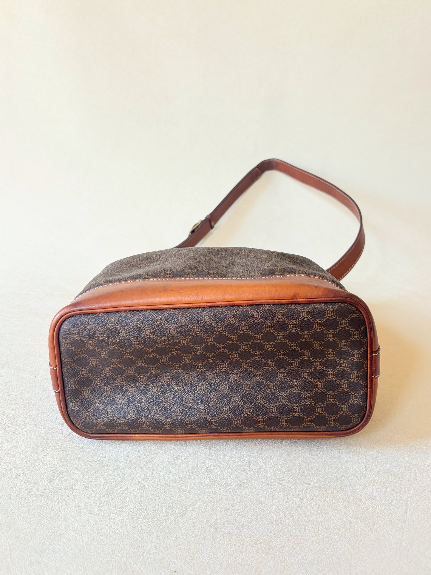 CÉLINE Sac Seau Triomphe