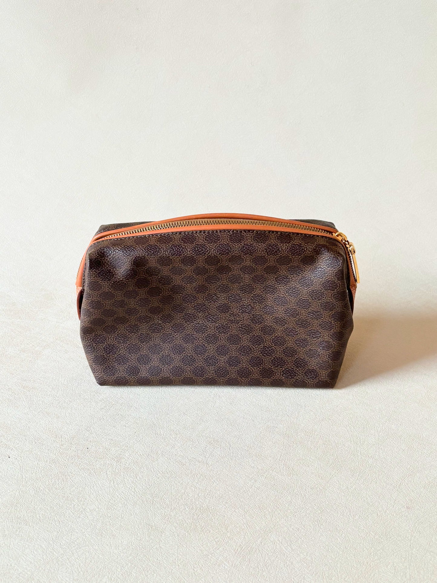 CÉLINE Pochette Triomphe