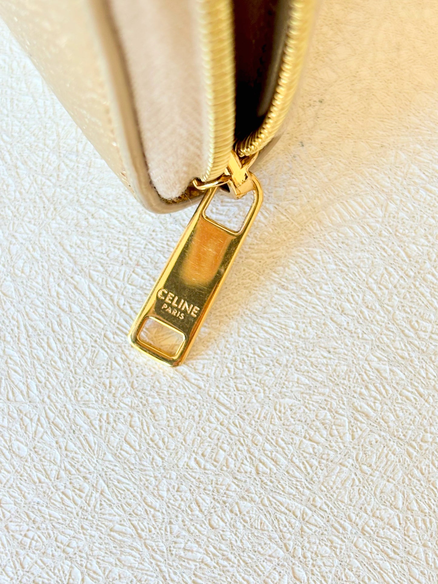 CÉLINE Portefeuille cuir or