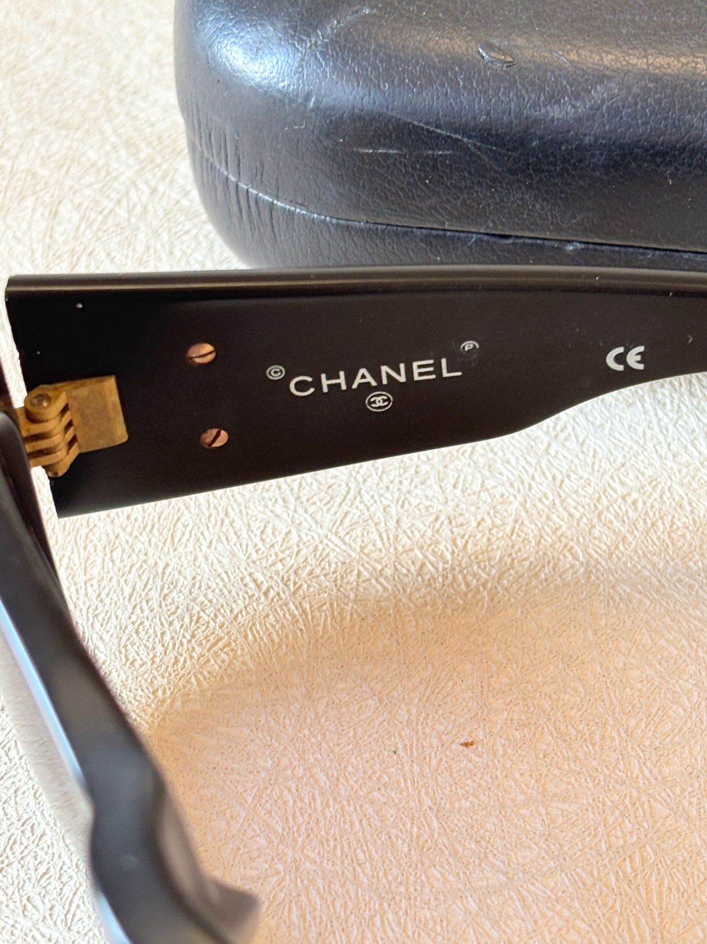 CHANEL Lunettes de soleil
