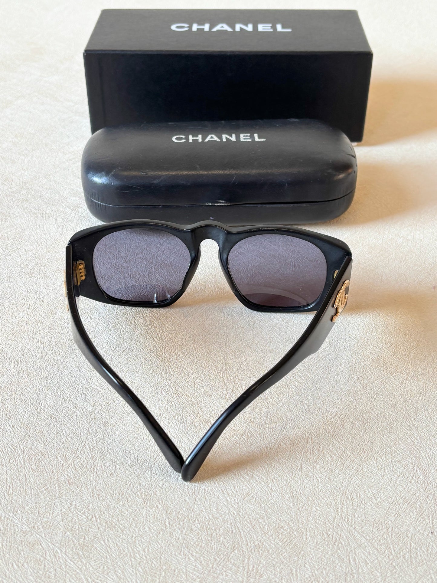CHANEL Lunettes de soleil